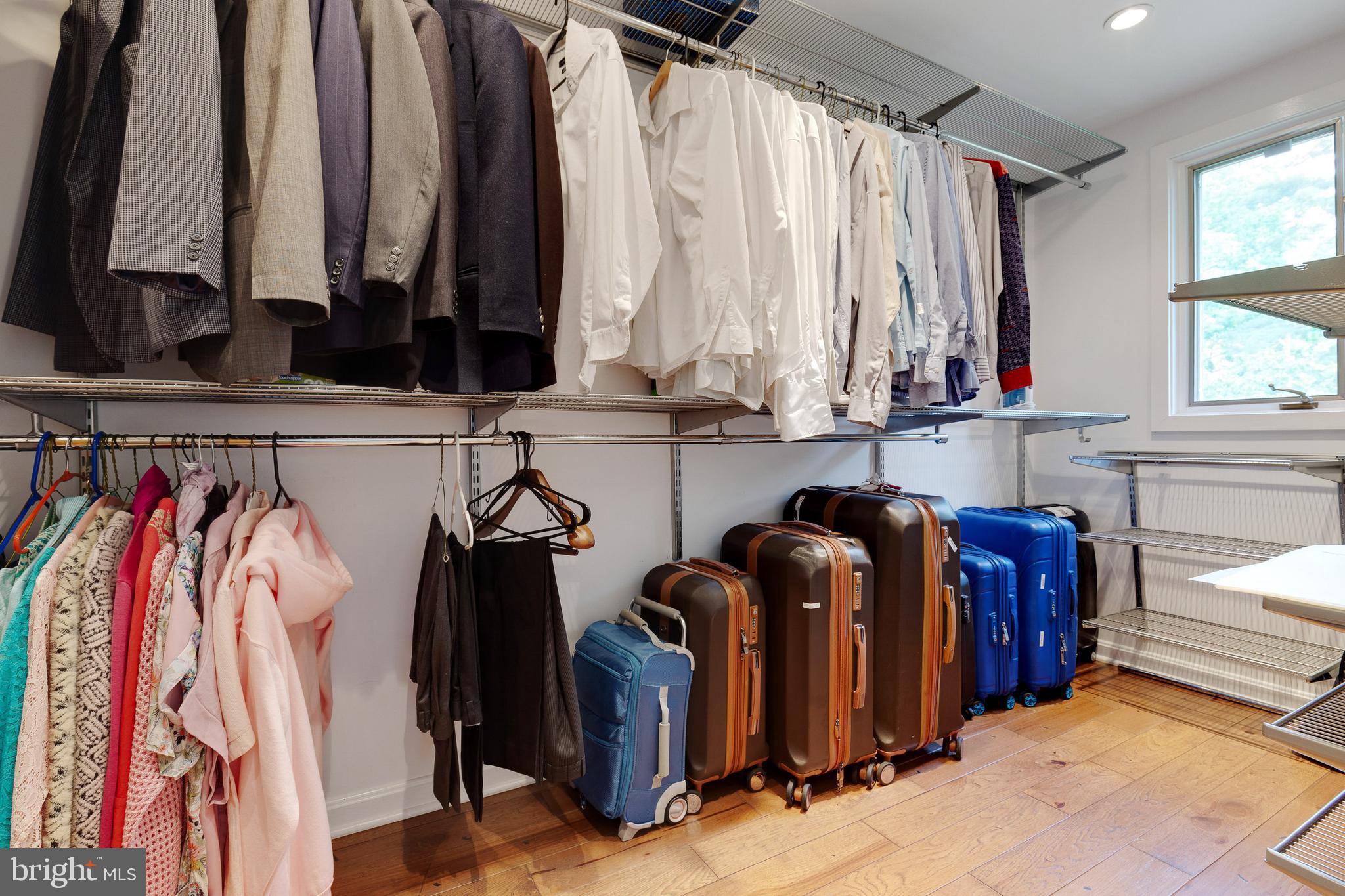 ASHLEIGH - Residential