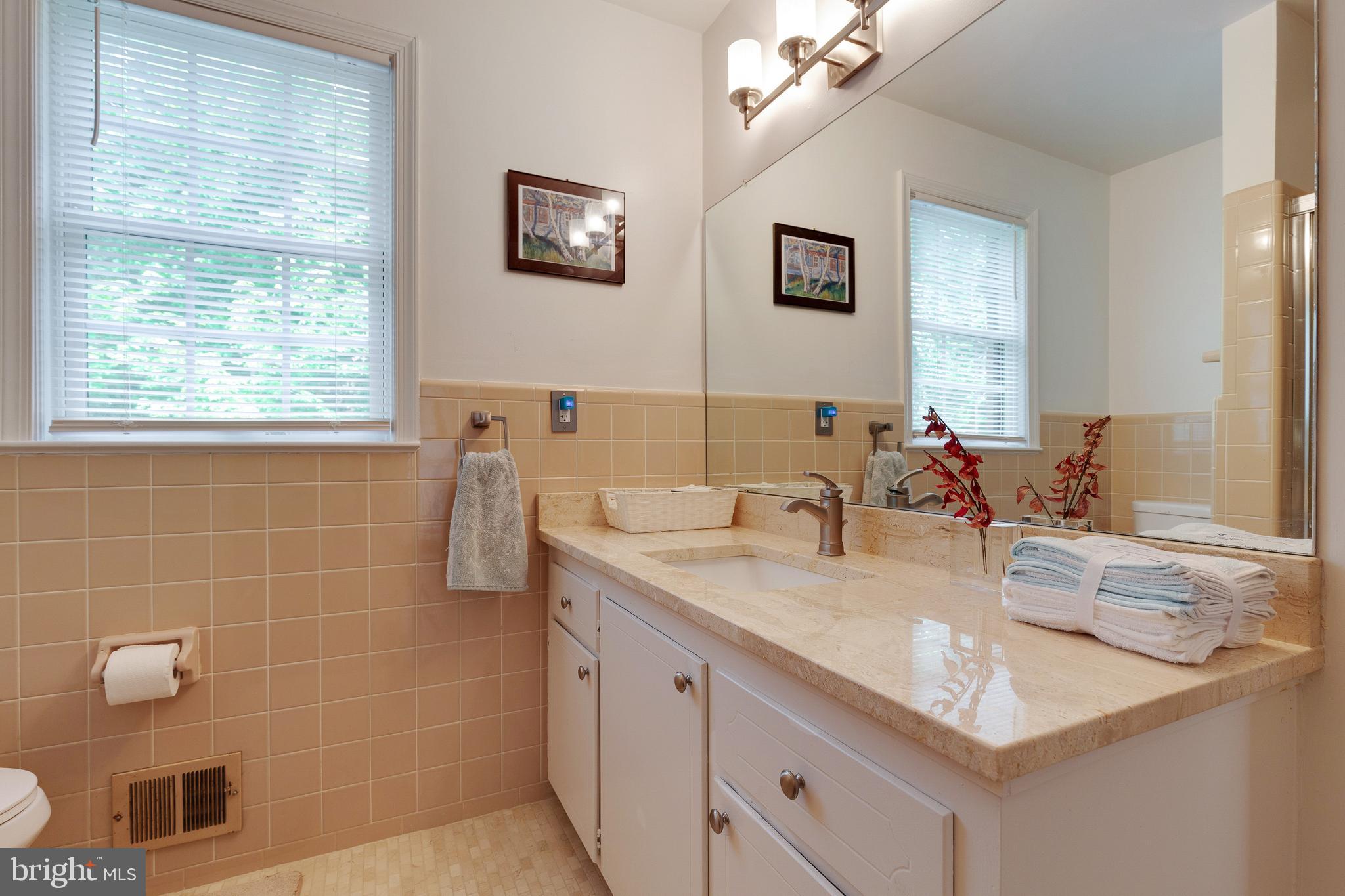 ASHLEIGH - Residential