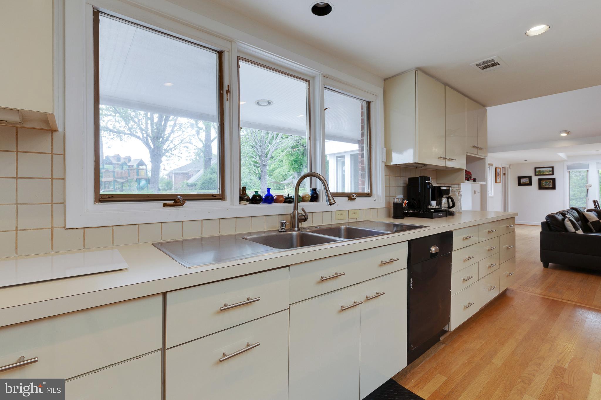 ASHLEIGH - Residential