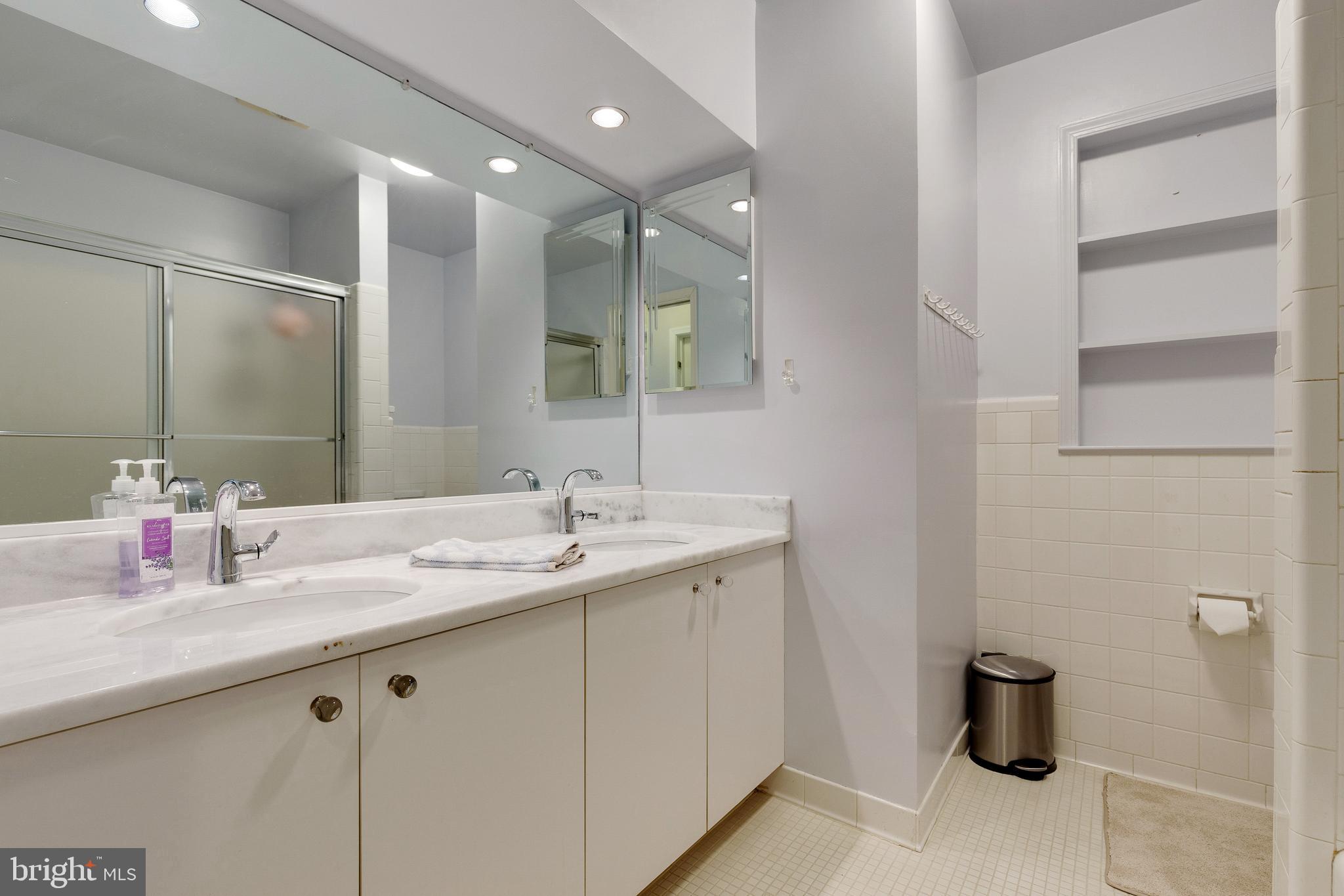 ASHLEIGH - Residential