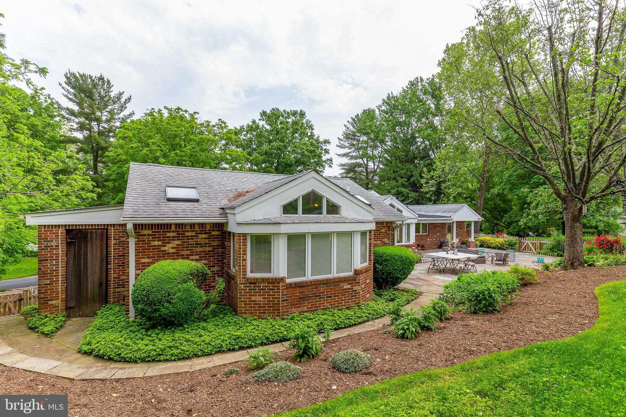 ASHLEIGH - Residential