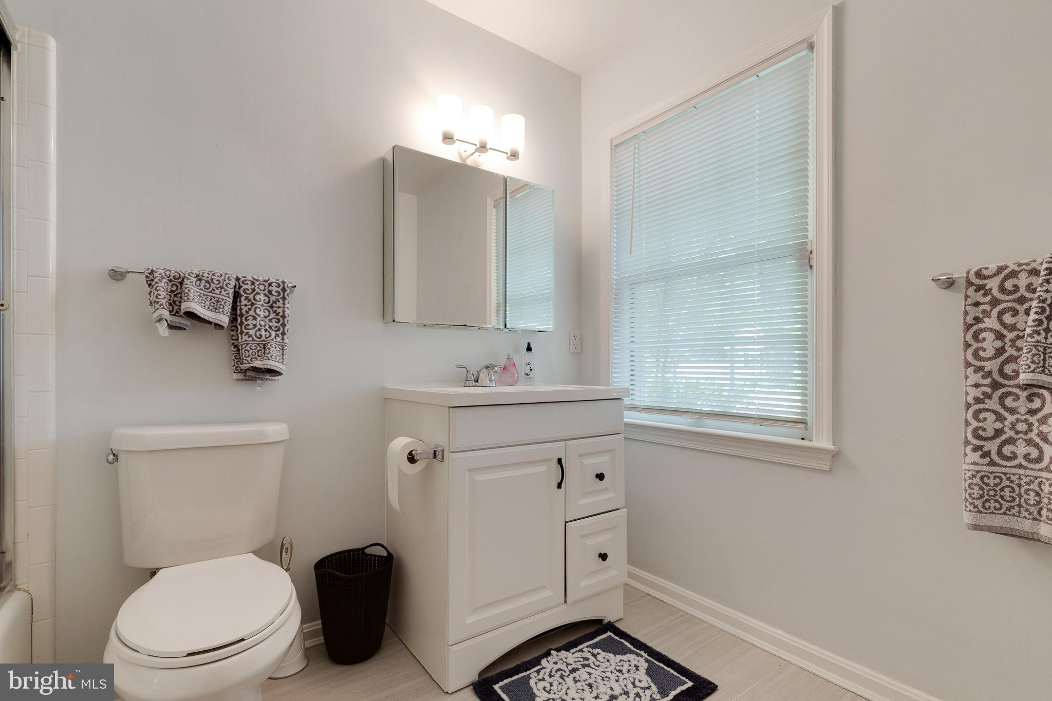 ASHLEIGH - Residential