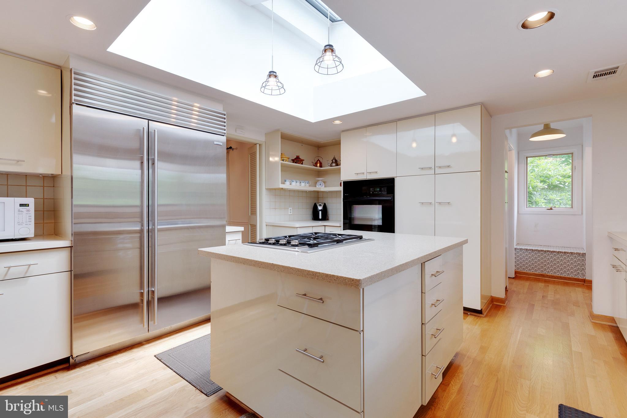 ASHLEIGH - Residential