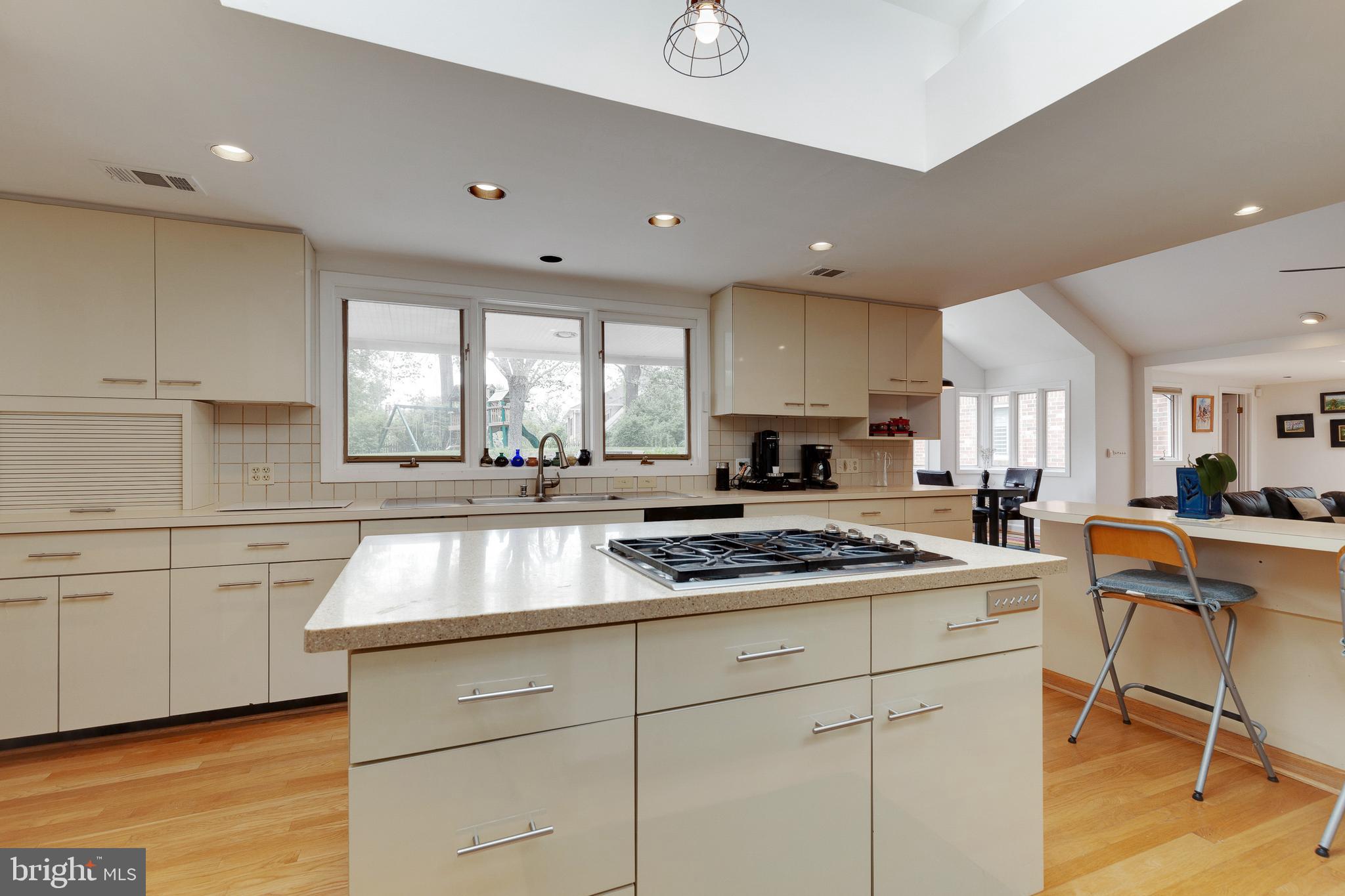 ASHLEIGH - Residential