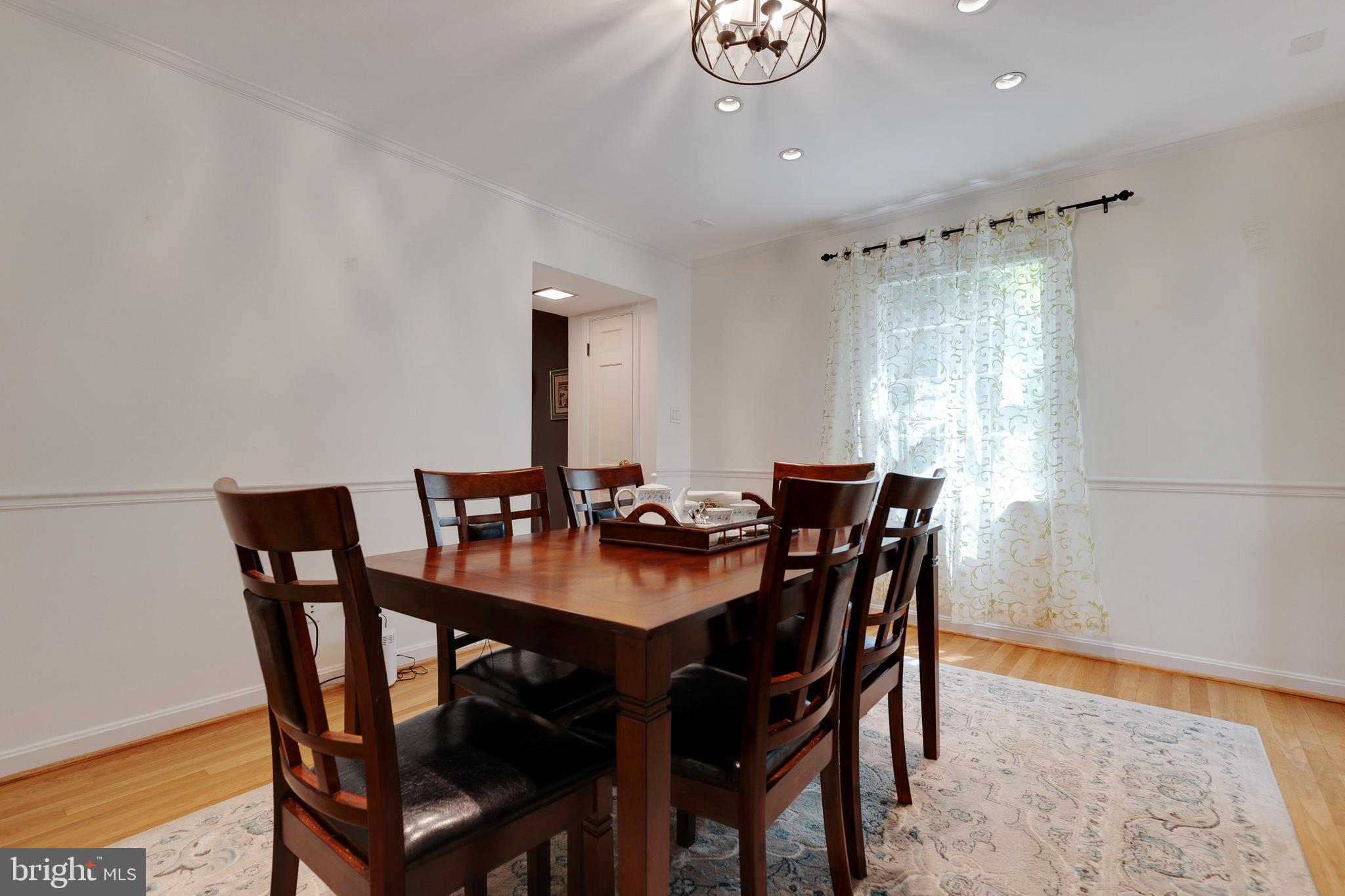 ASHLEIGH - Residential