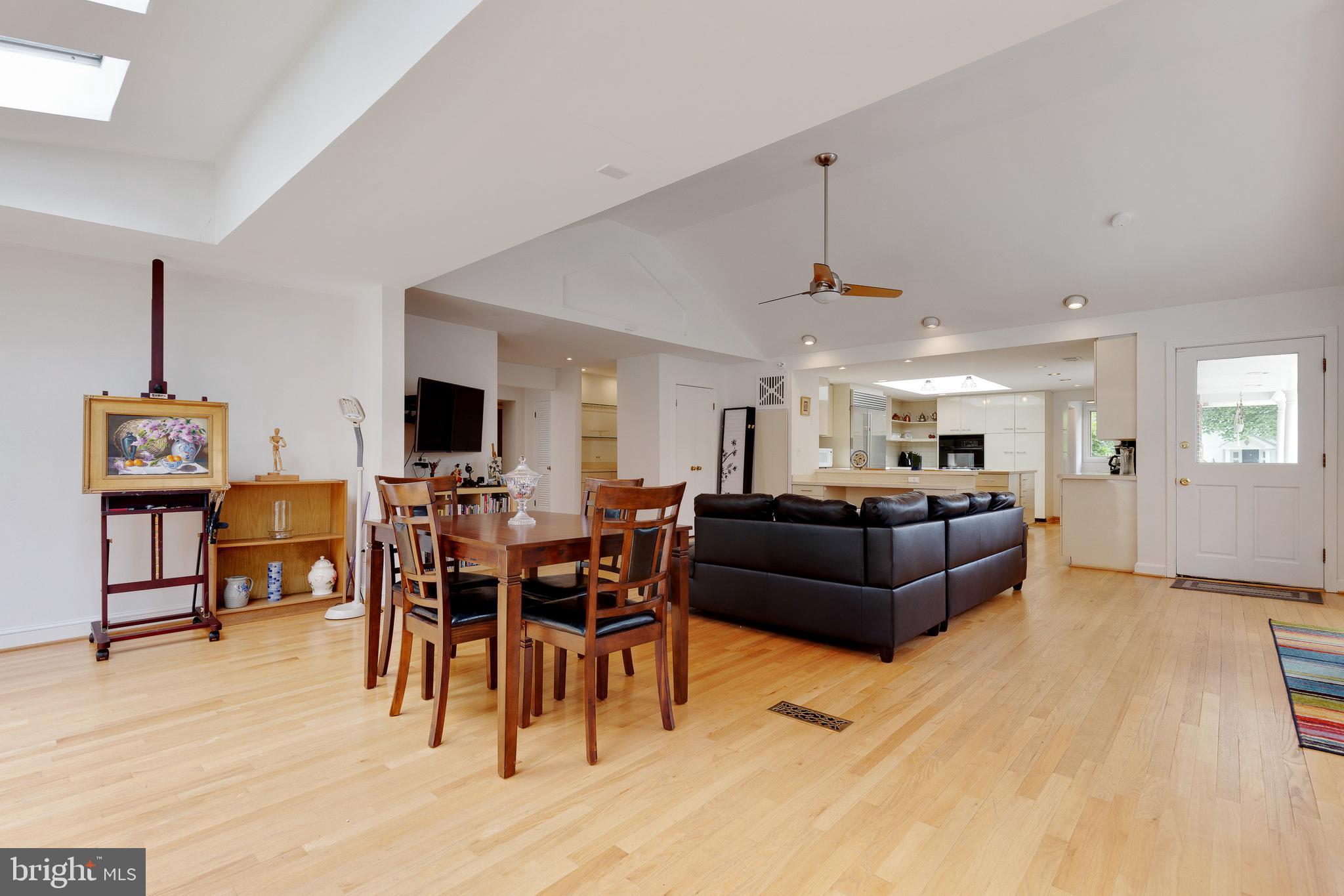 ASHLEIGH - Residential