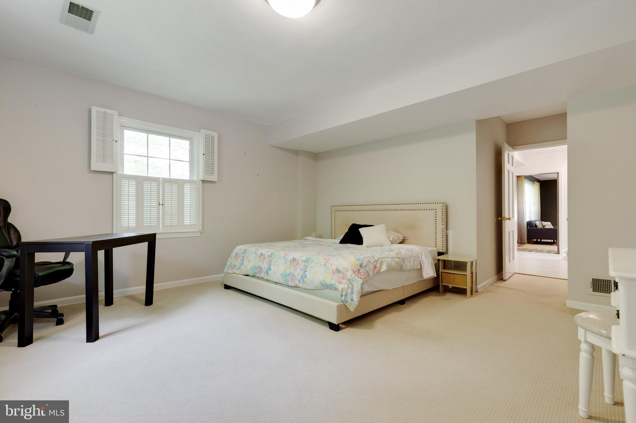 ASHLEIGH - Residential