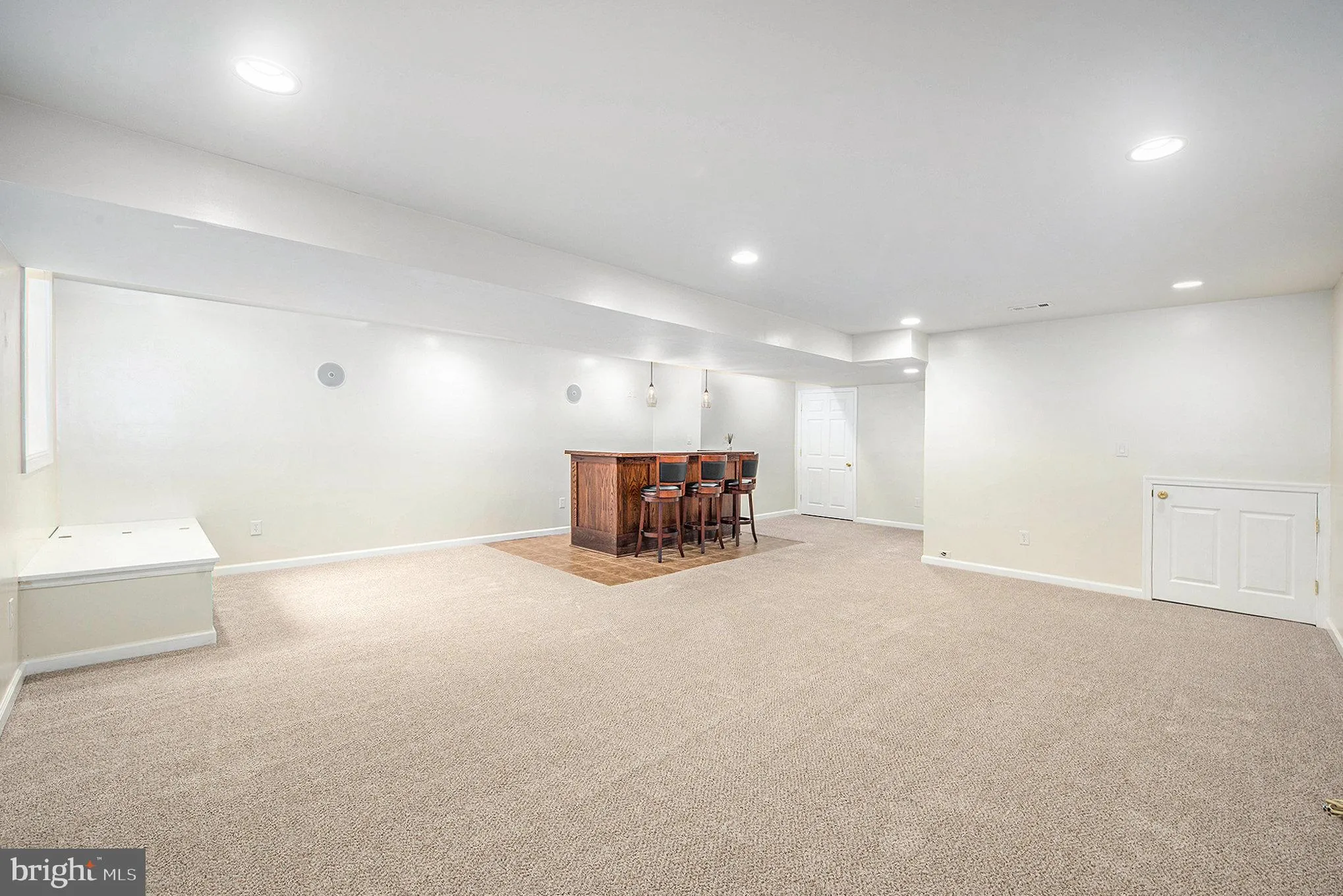 Collegeville, Pennsylvania 19426, United States, 3 Bedrooms Bedrooms, ,3 BathroomsBathrooms,Residential,Pending,211298