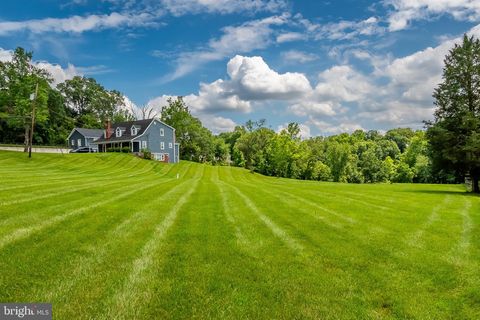 5515 GOOD LUCK ROAD RIVERDALE MD 20737