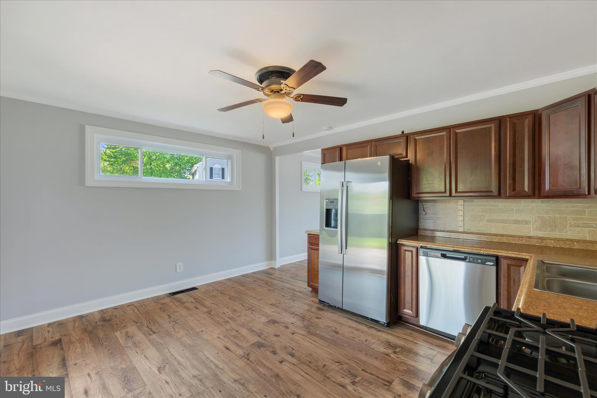 MUNROE GARDENS - Residential