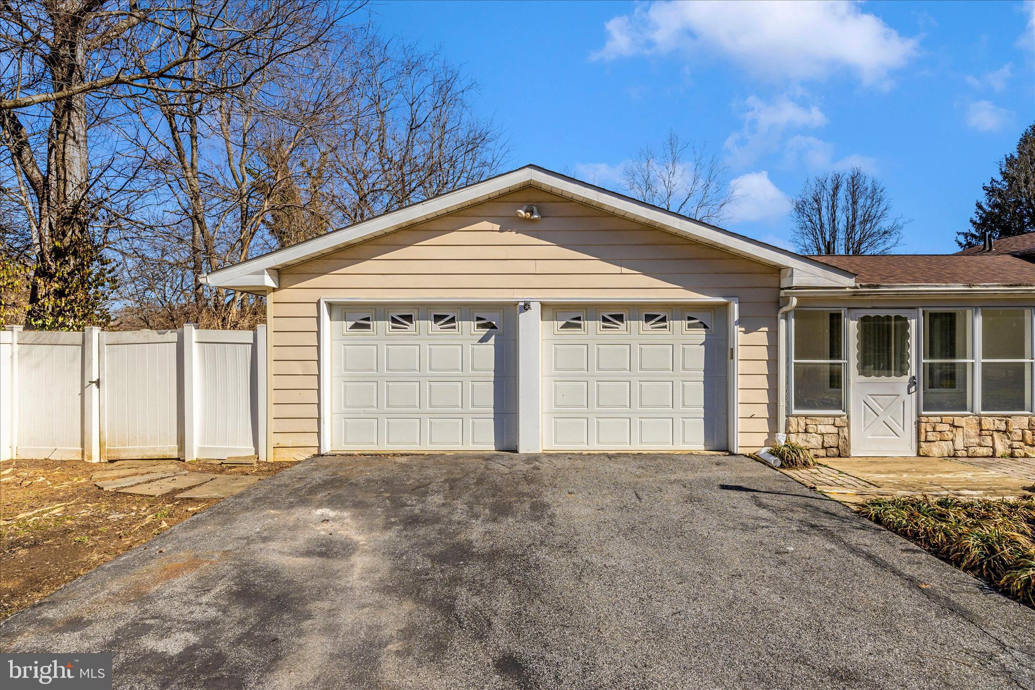 PLEASANT GROVE - Residential