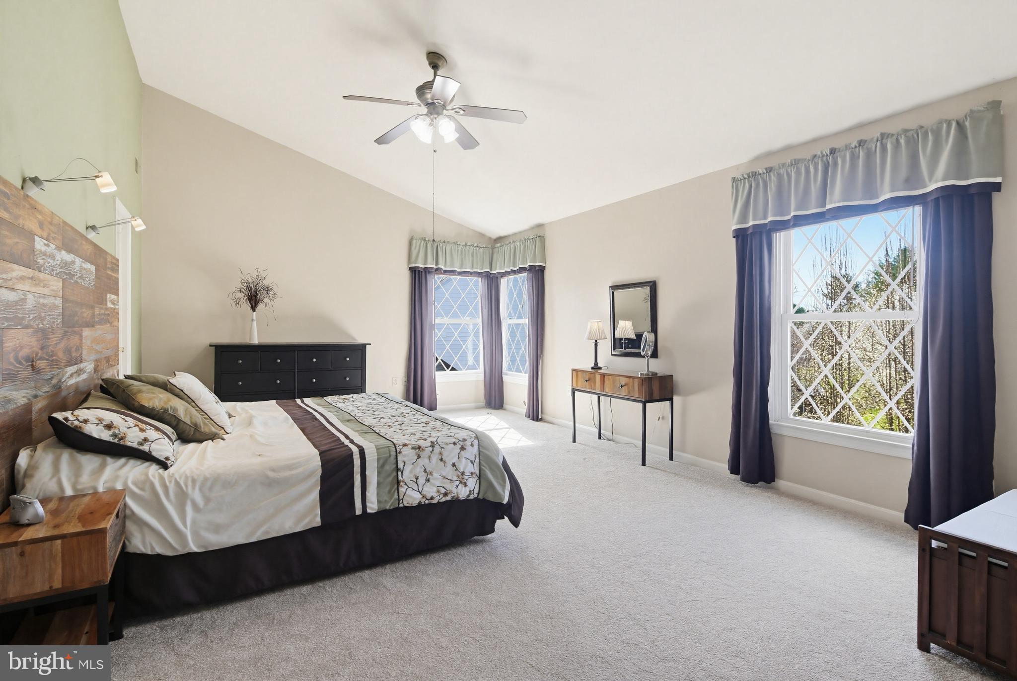 CHARLENE - Residential