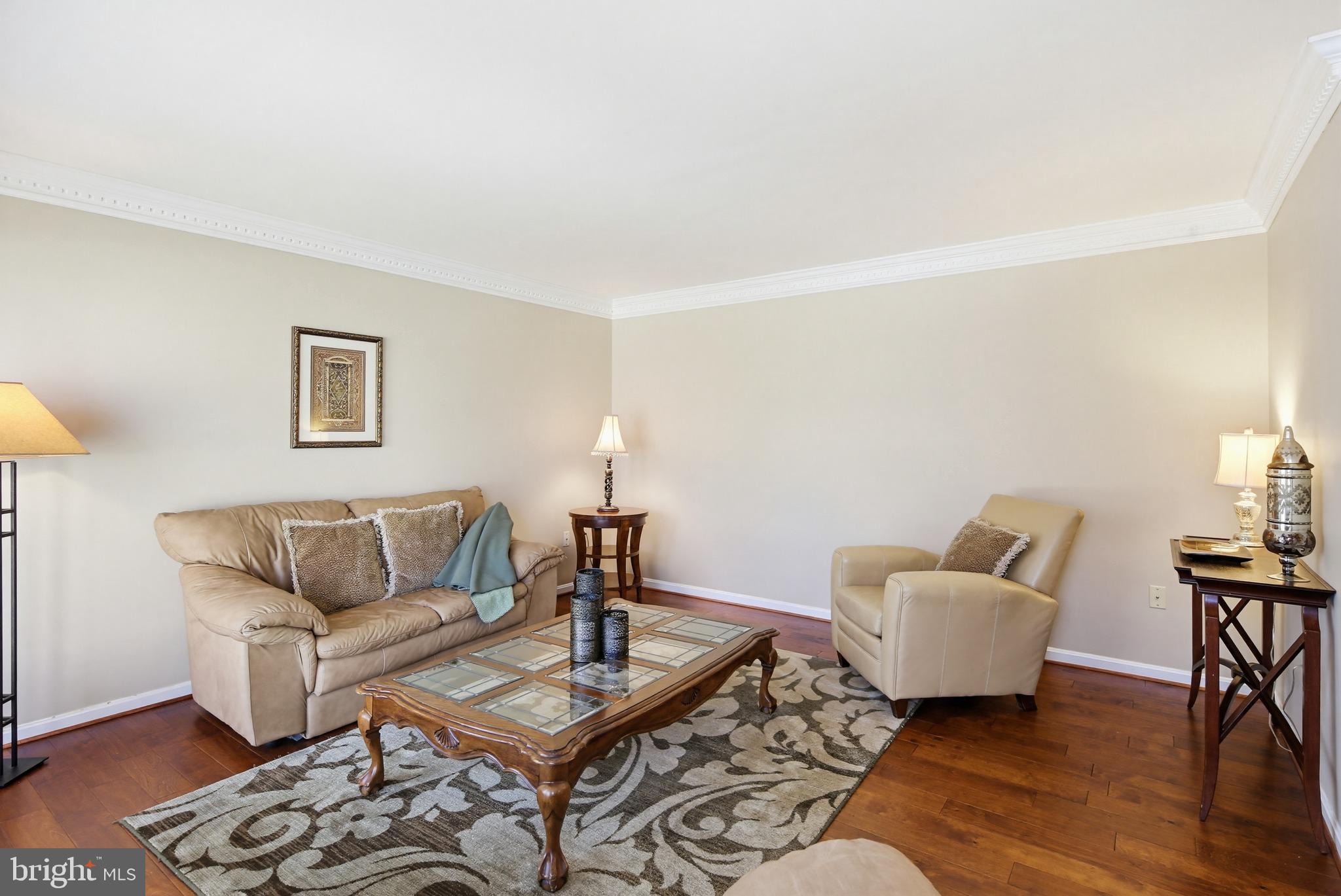 CHARLENE - Residential