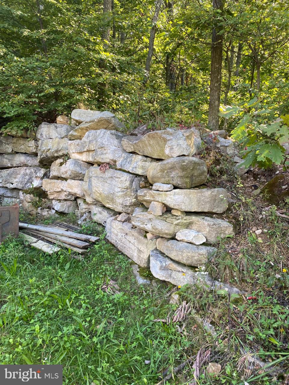 951 BOBCAT TRAIL