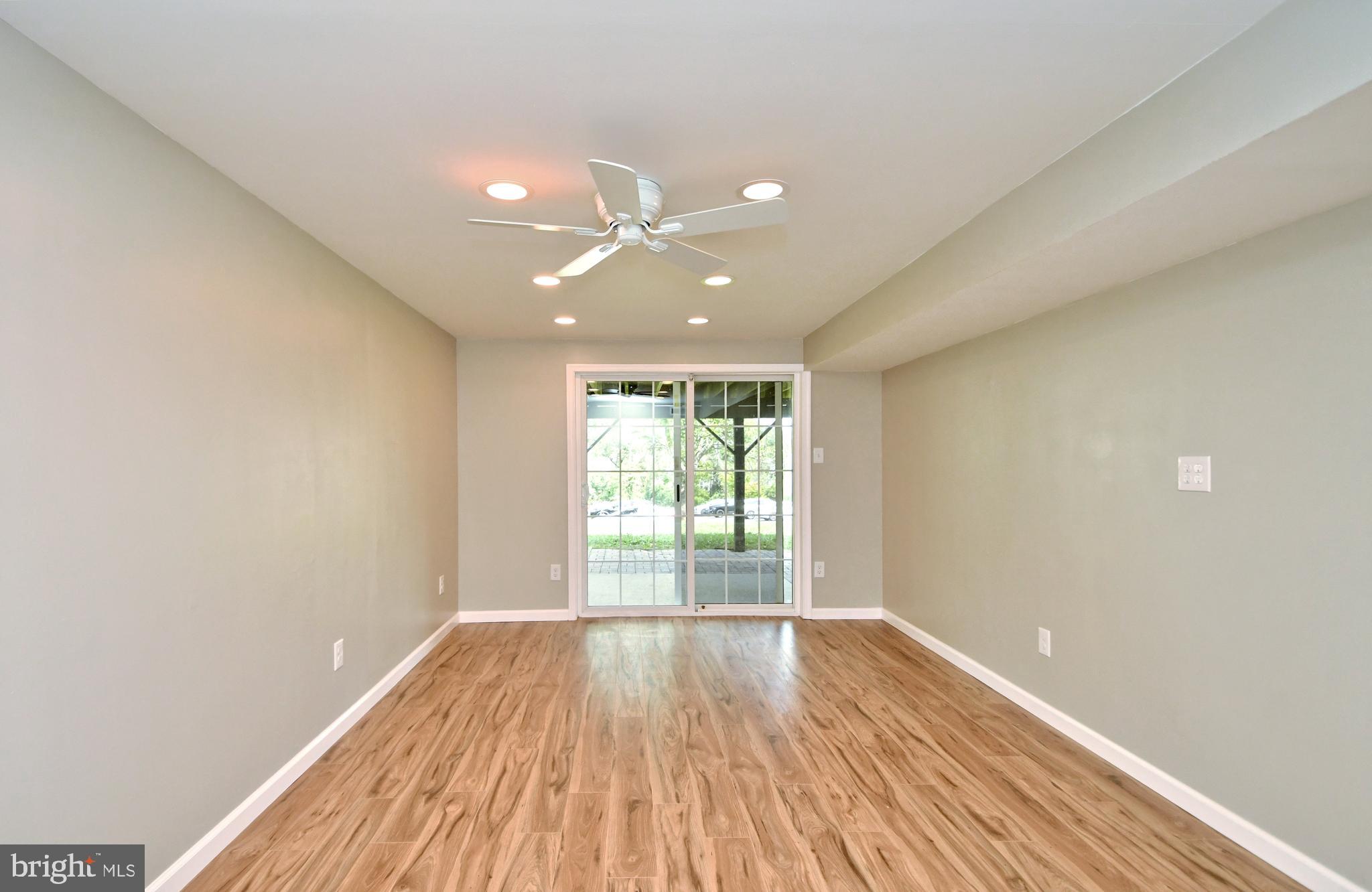 SPRING MOUNT - Residential