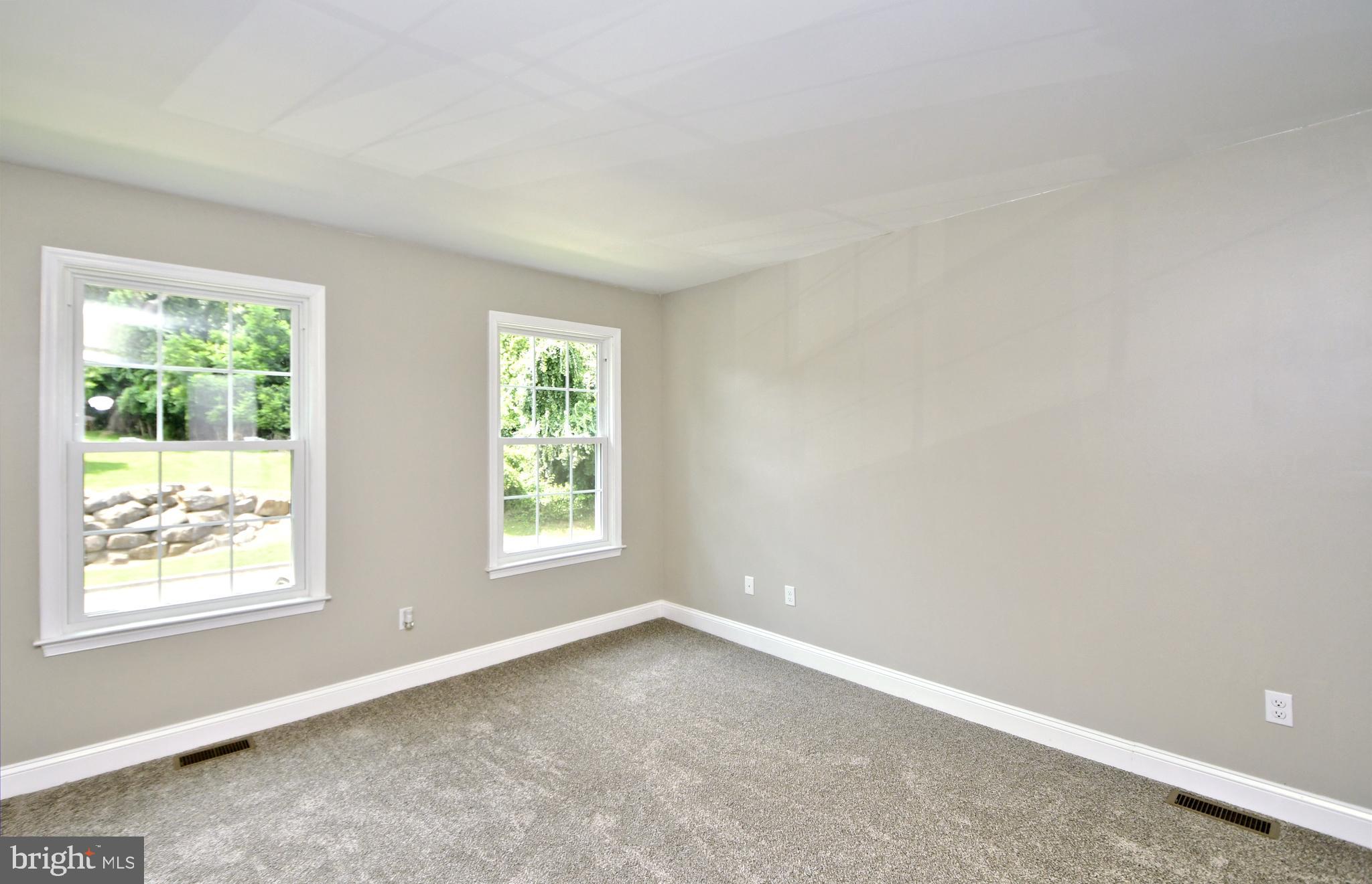 SPRING MOUNT - Residential