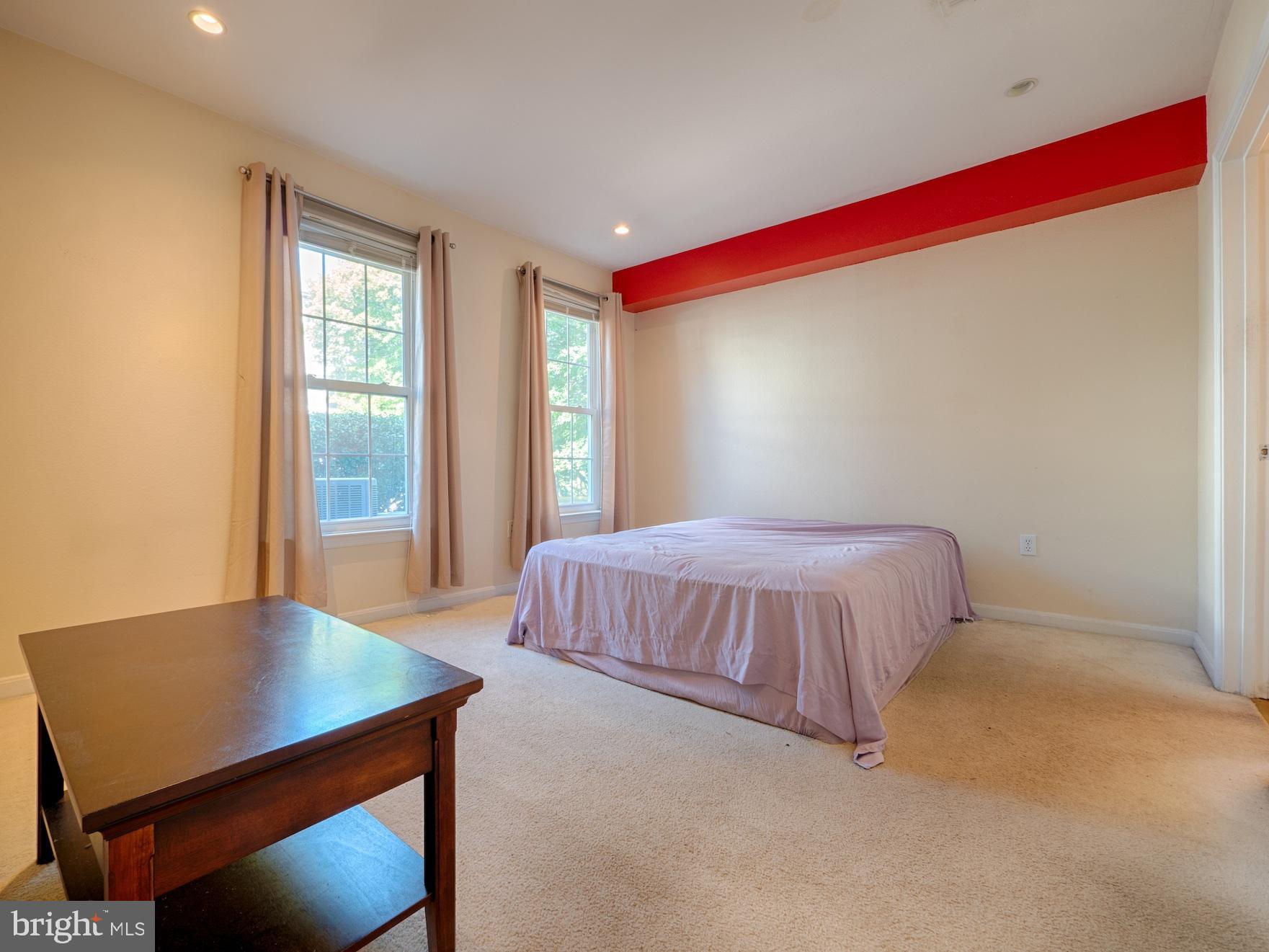 GATES OF FAIR LAKES - Residential Lease