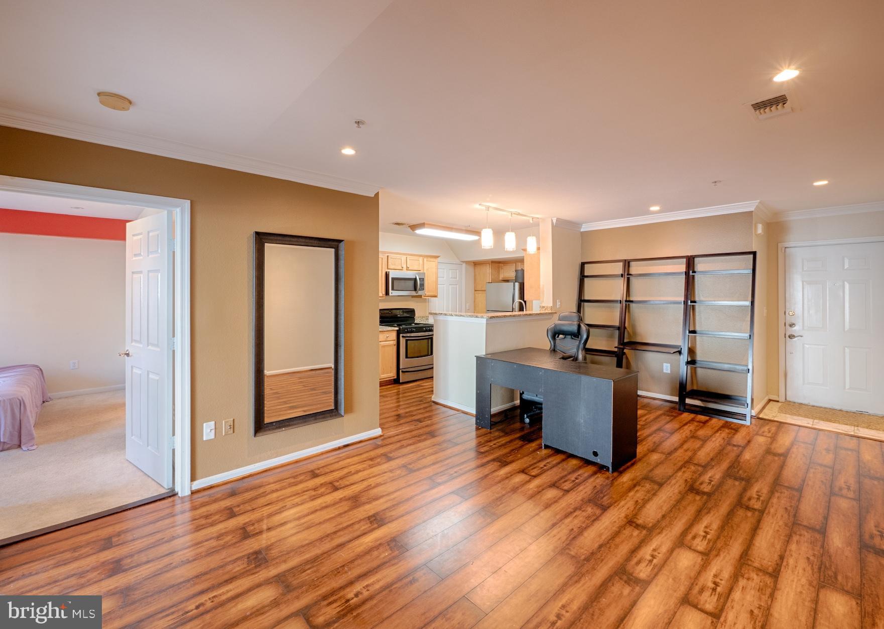 GATES OF FAIR LAKES - Residential Lease