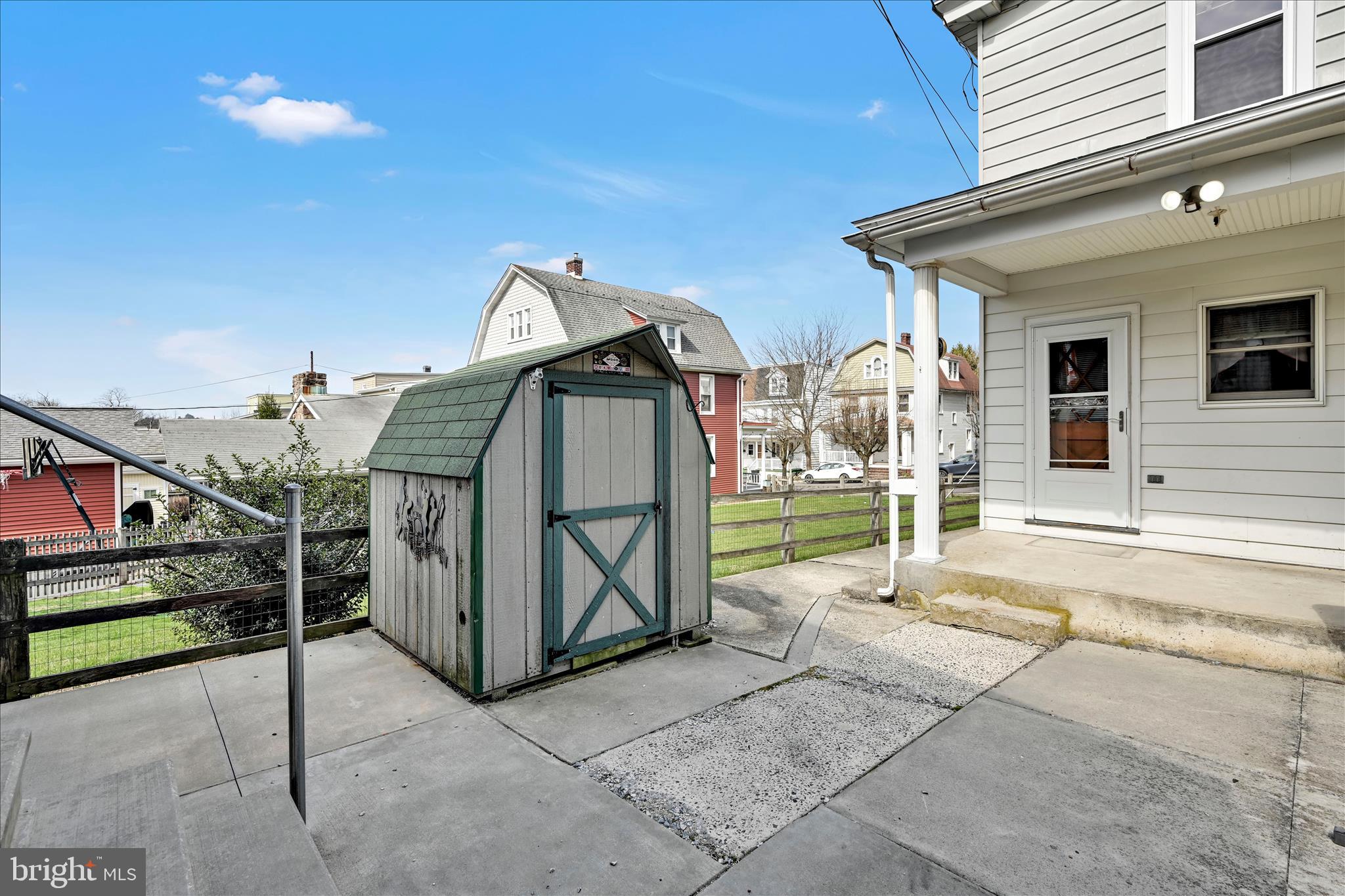 POTTSVILLE - Residential