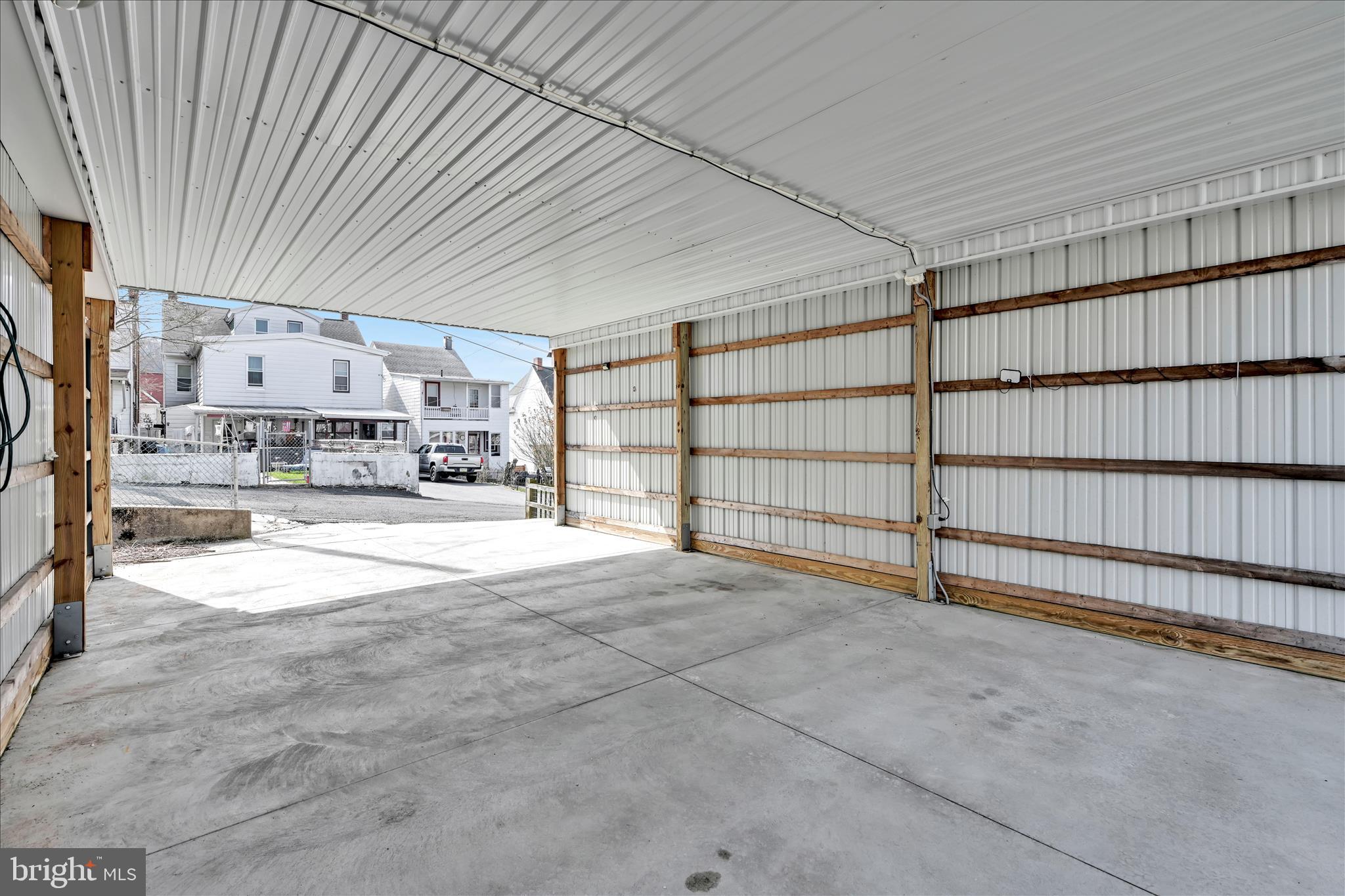 POTTSVILLE - Residential