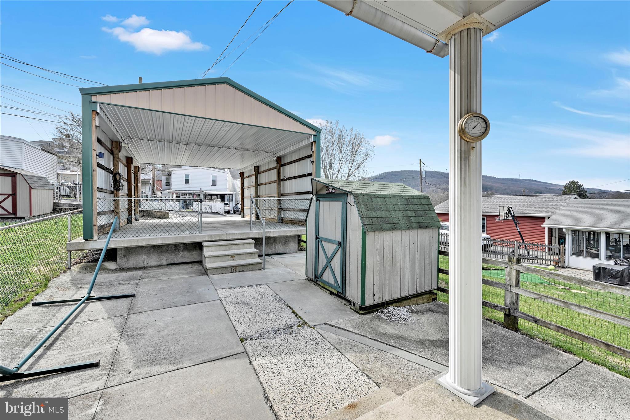 POTTSVILLE - Residential