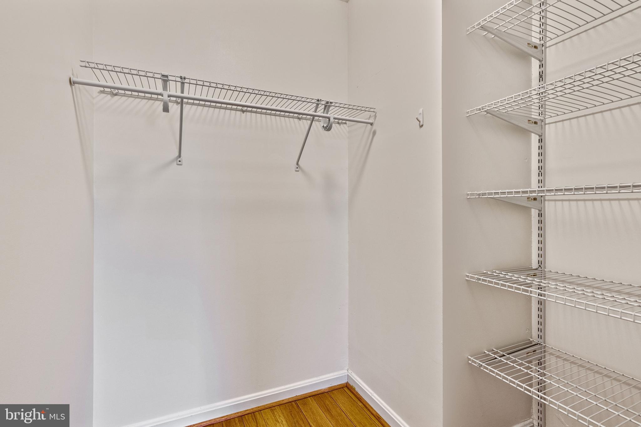 RIVERSTONE - Residential Lease