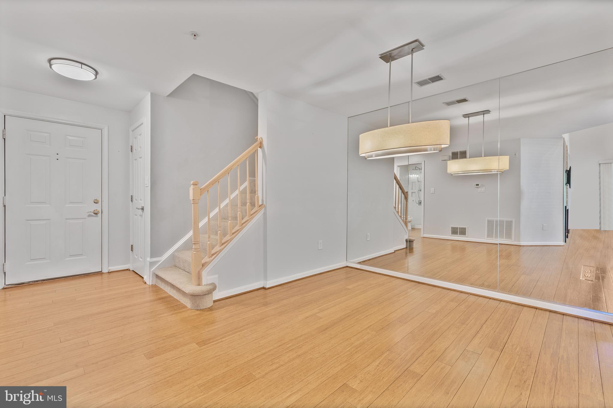 RIVERSTONE - Residential Lease