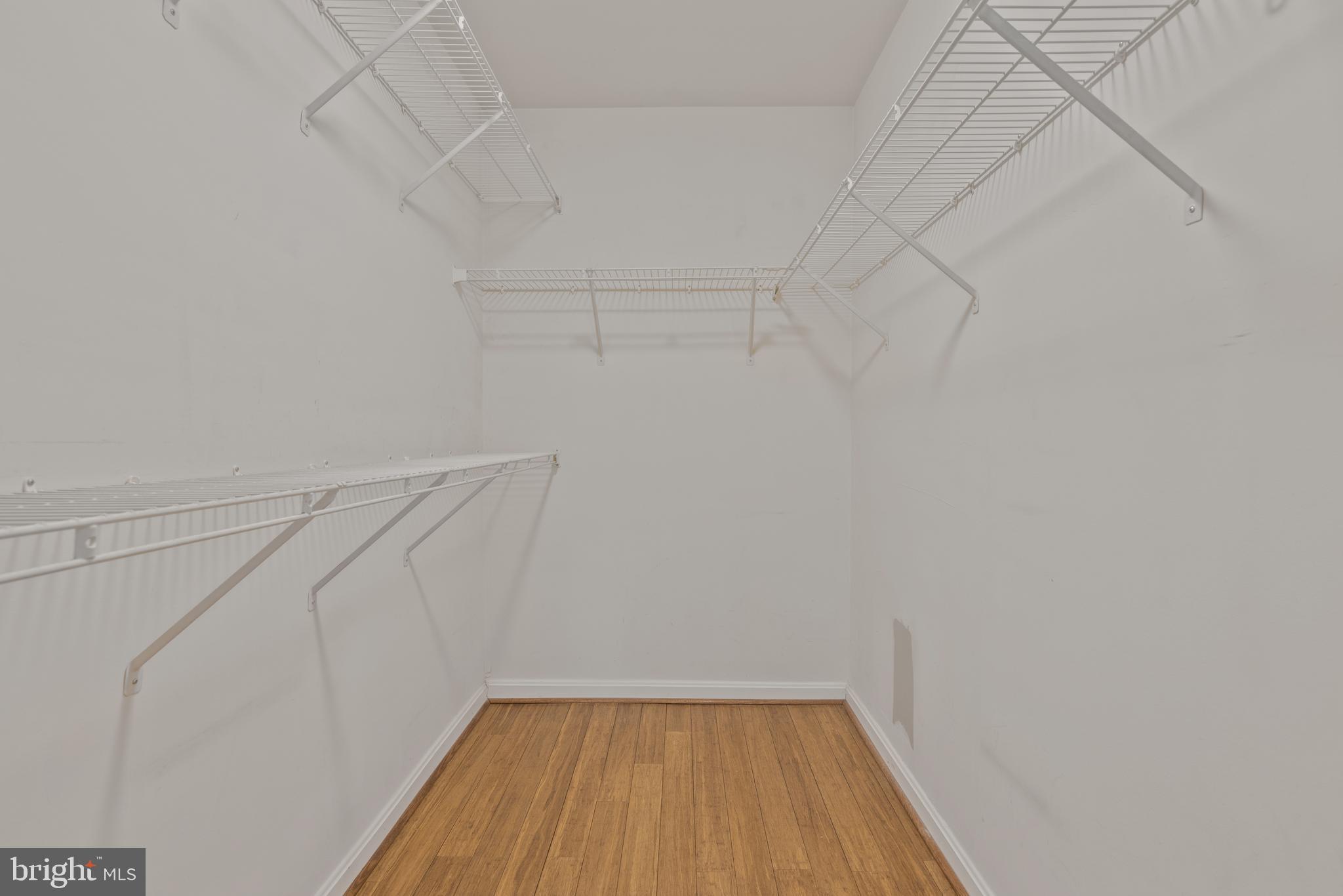 RIVERSTONE - Residential Lease