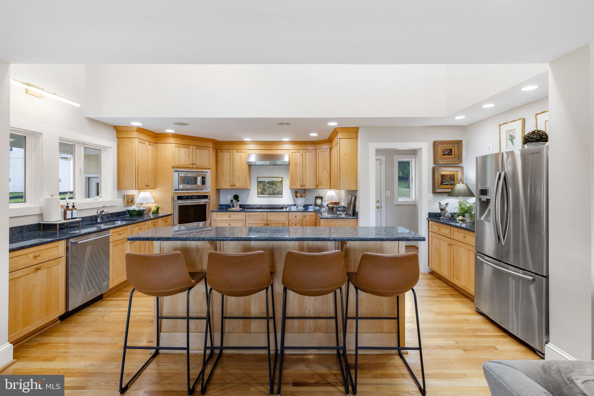 BELLEVUE FARMS - Residential