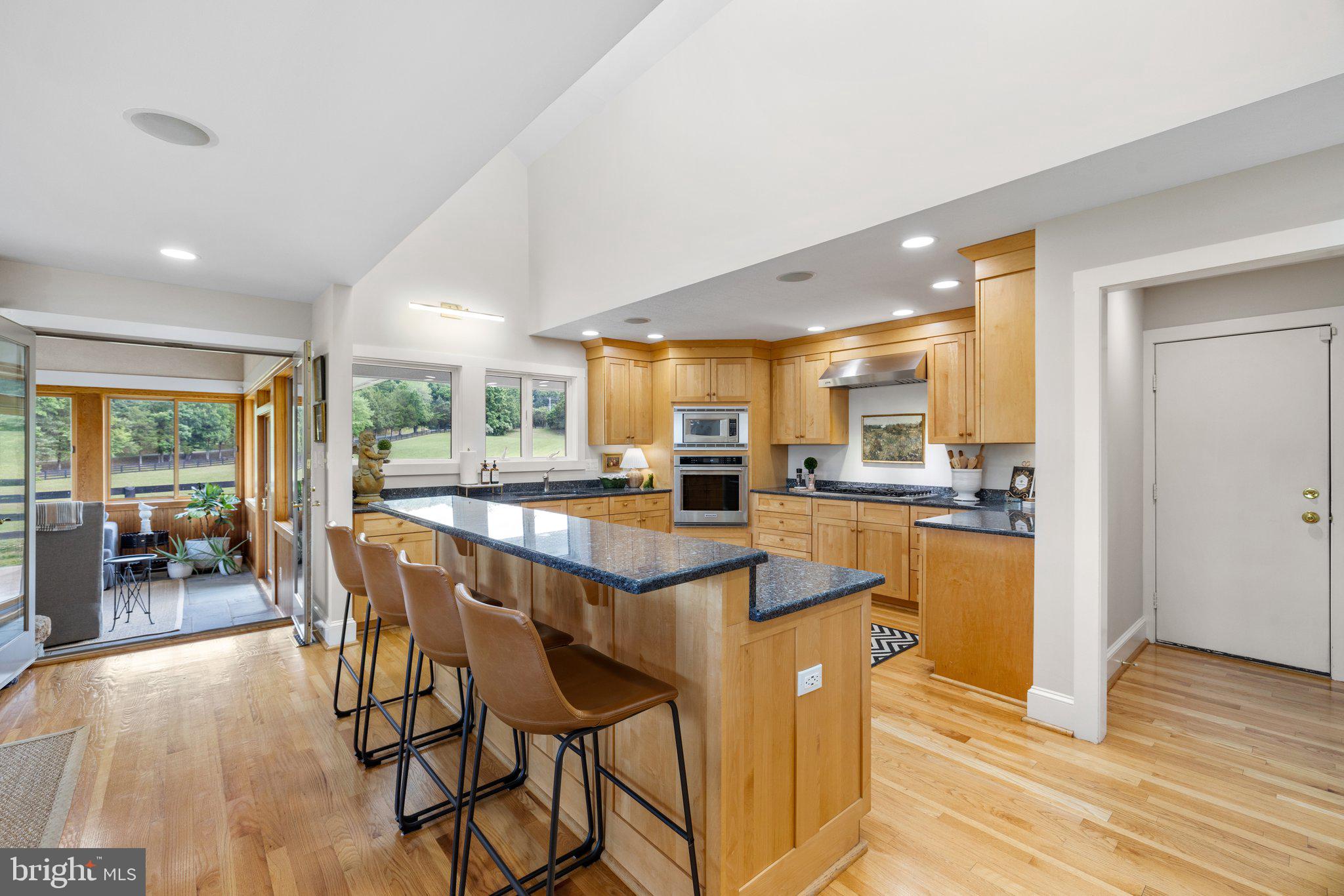 BELLEVUE FARMS - Residential