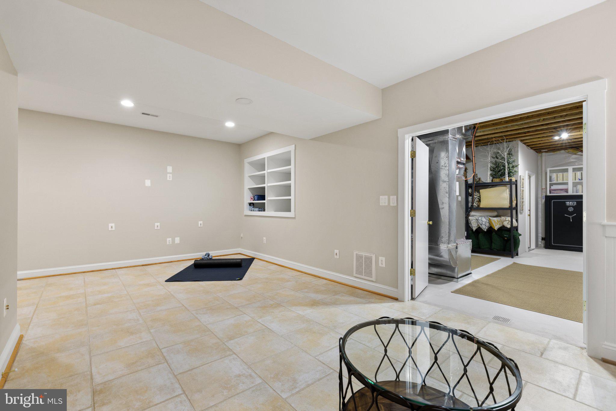 BELLEVUE FARMS - Residential