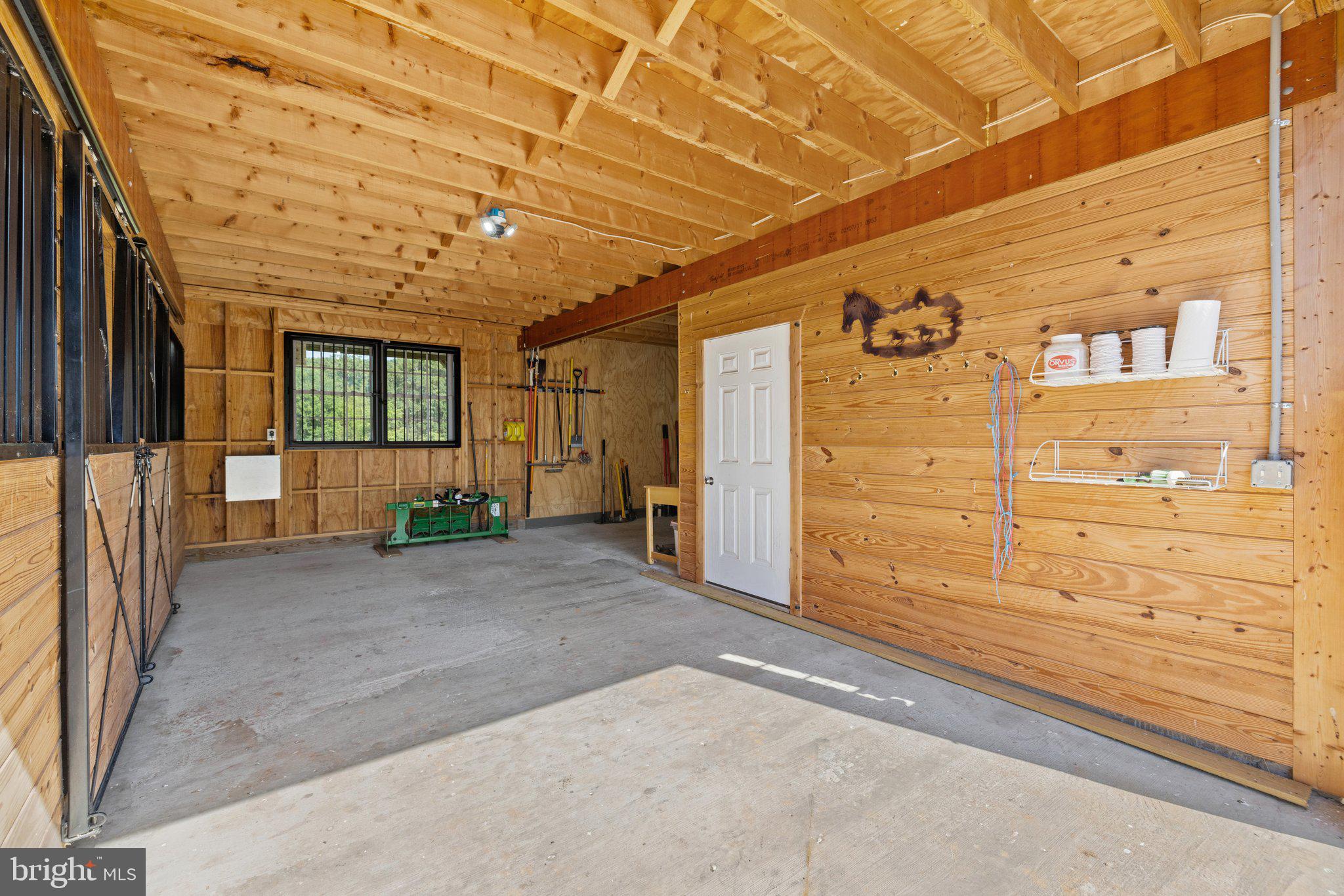 BELLEVUE FARMS - Residential