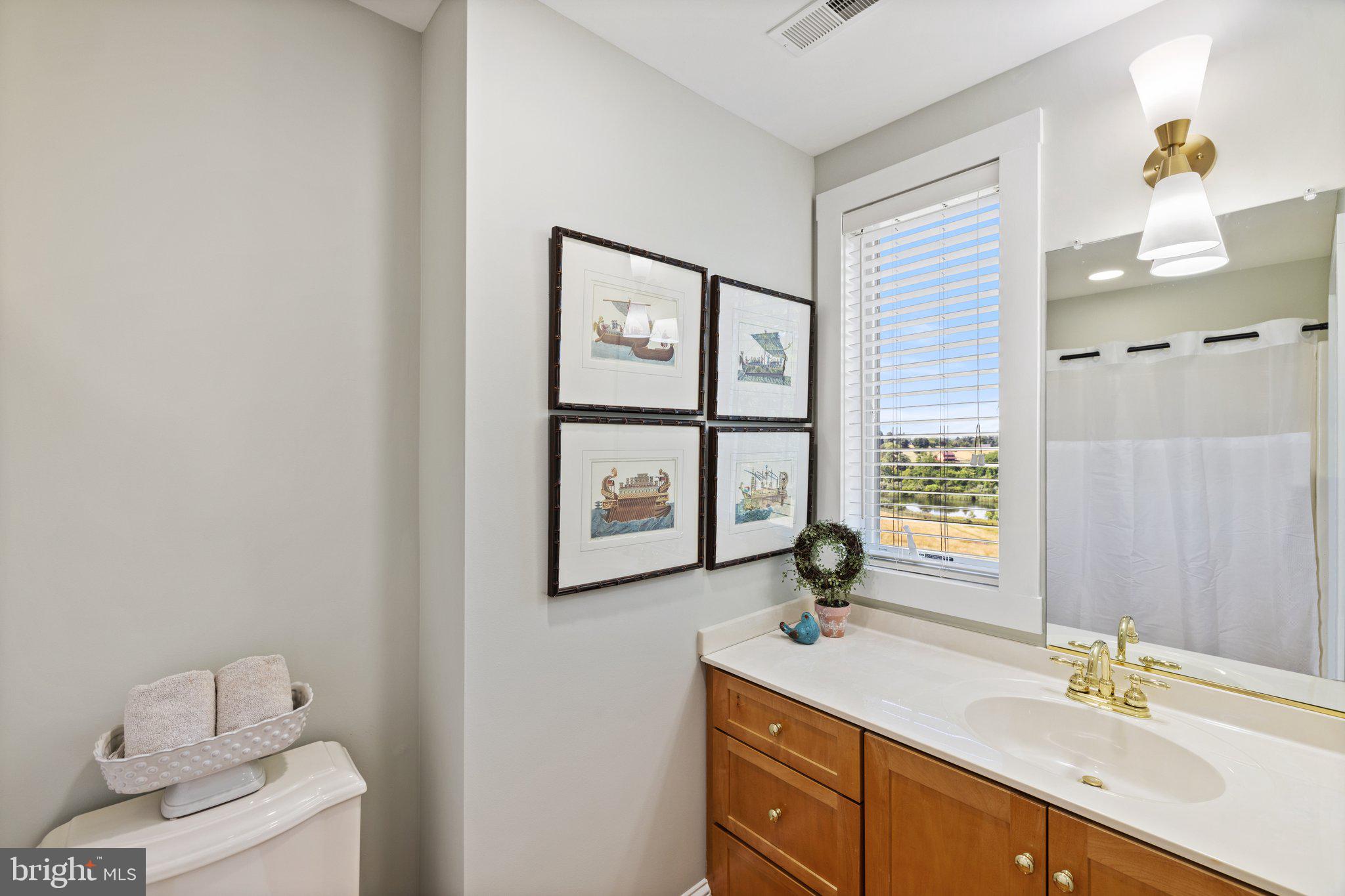 BELLEVUE FARMS - Residential