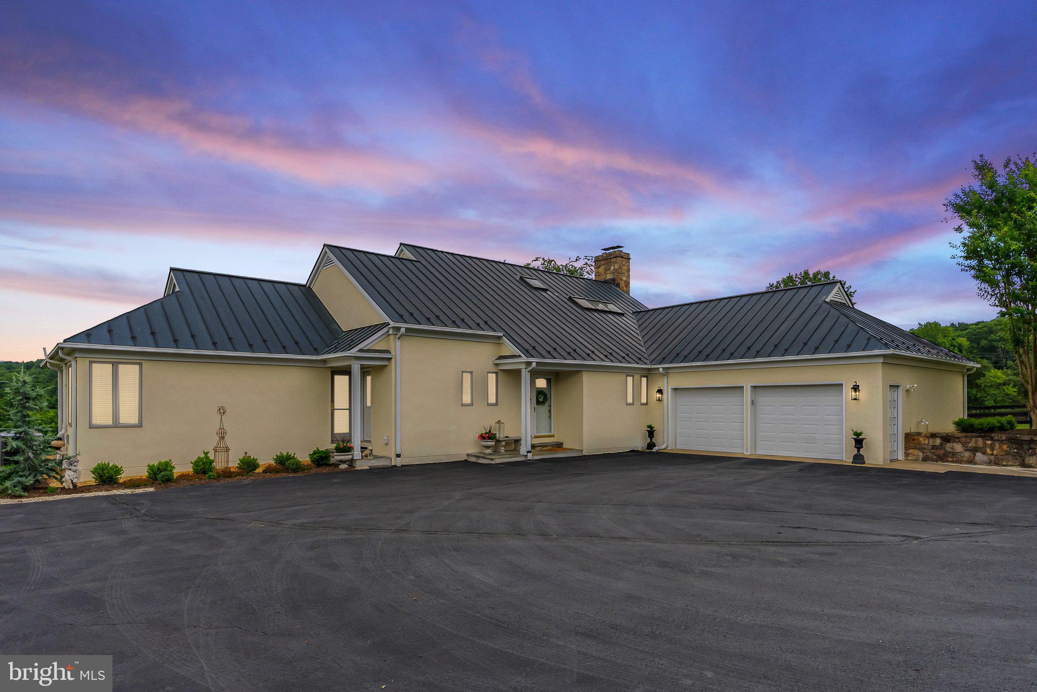 BELLEVUE FARMS - Residential