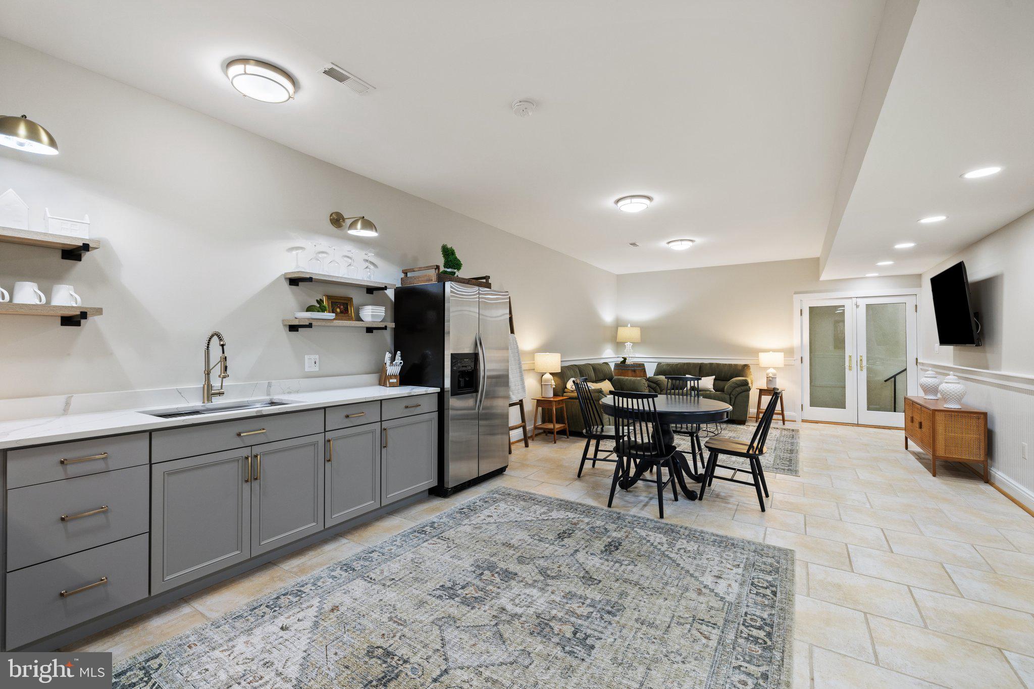 BELLEVUE FARMS - Residential