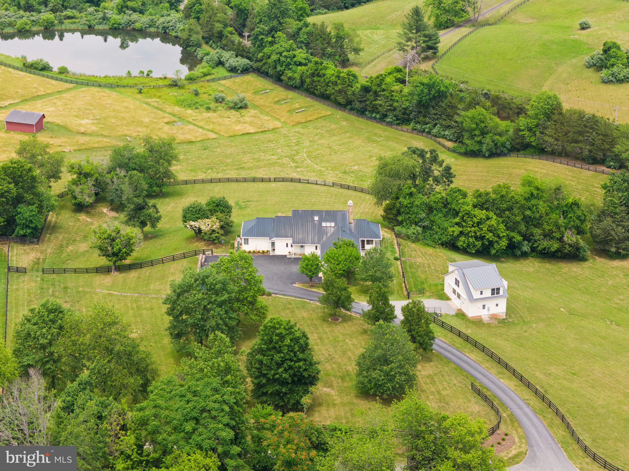 BELLEVUE FARMS - Residential