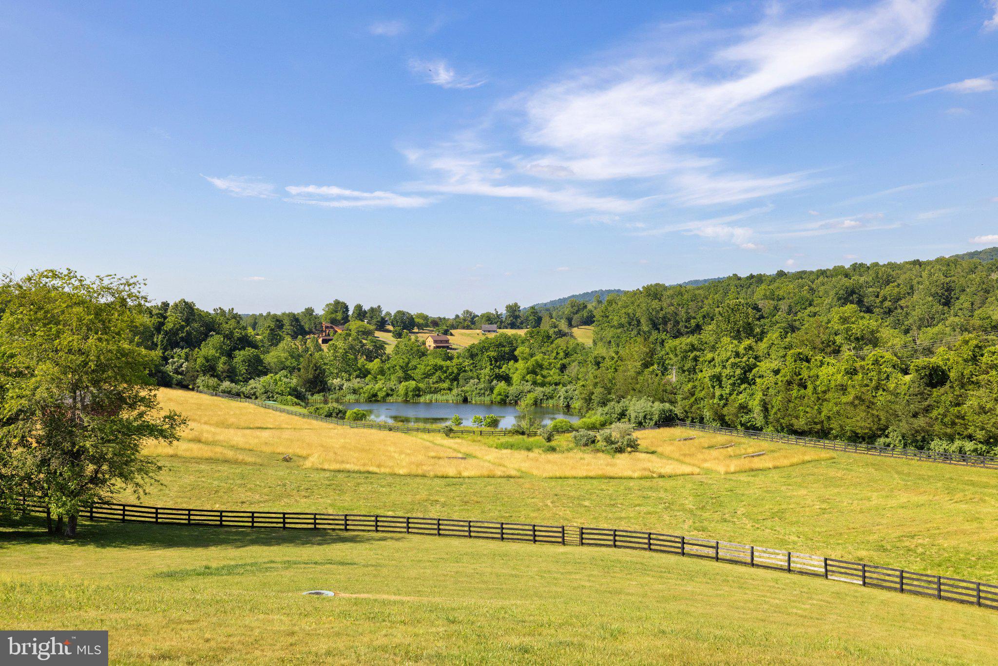BELLEVUE FARMS - Residential