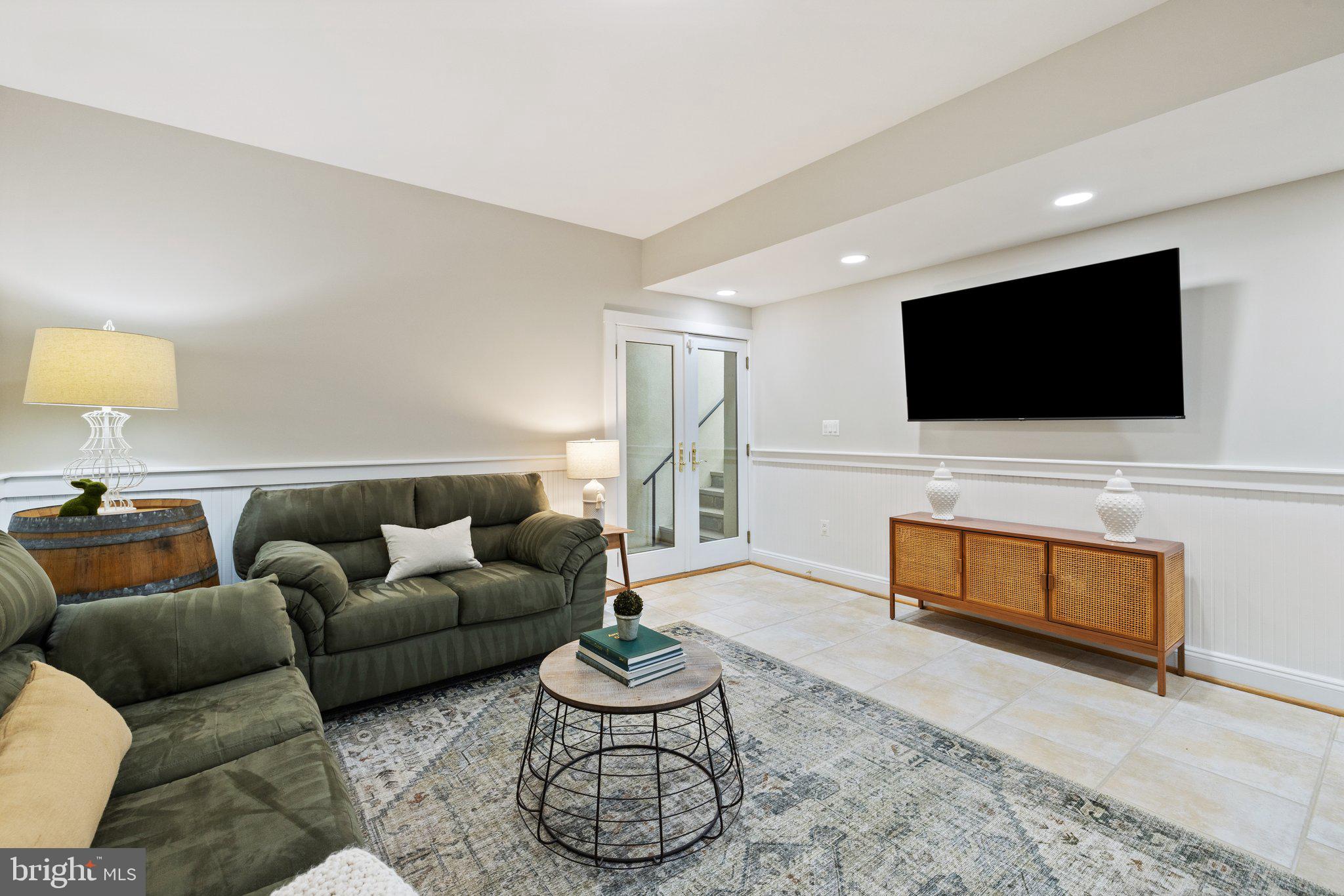 BELLEVUE FARMS - Residential