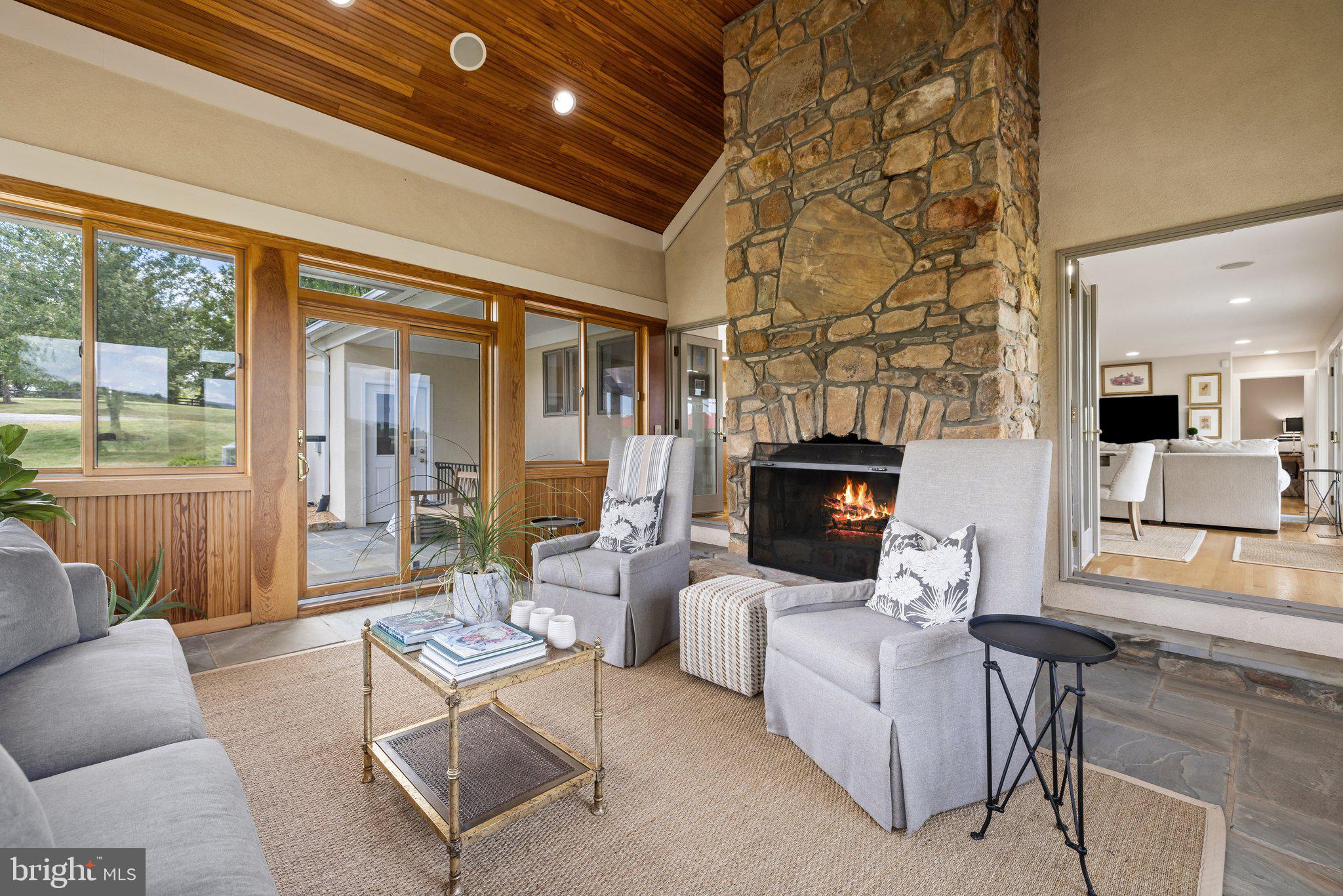 BELLEVUE FARMS - Residential