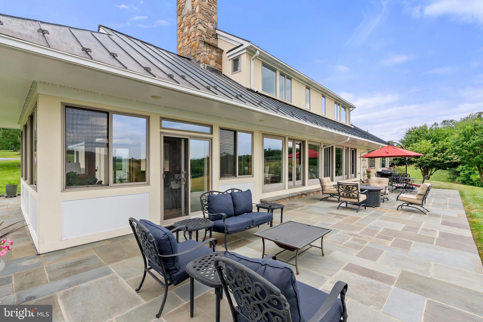 BELLEVUE FARMS - Residential