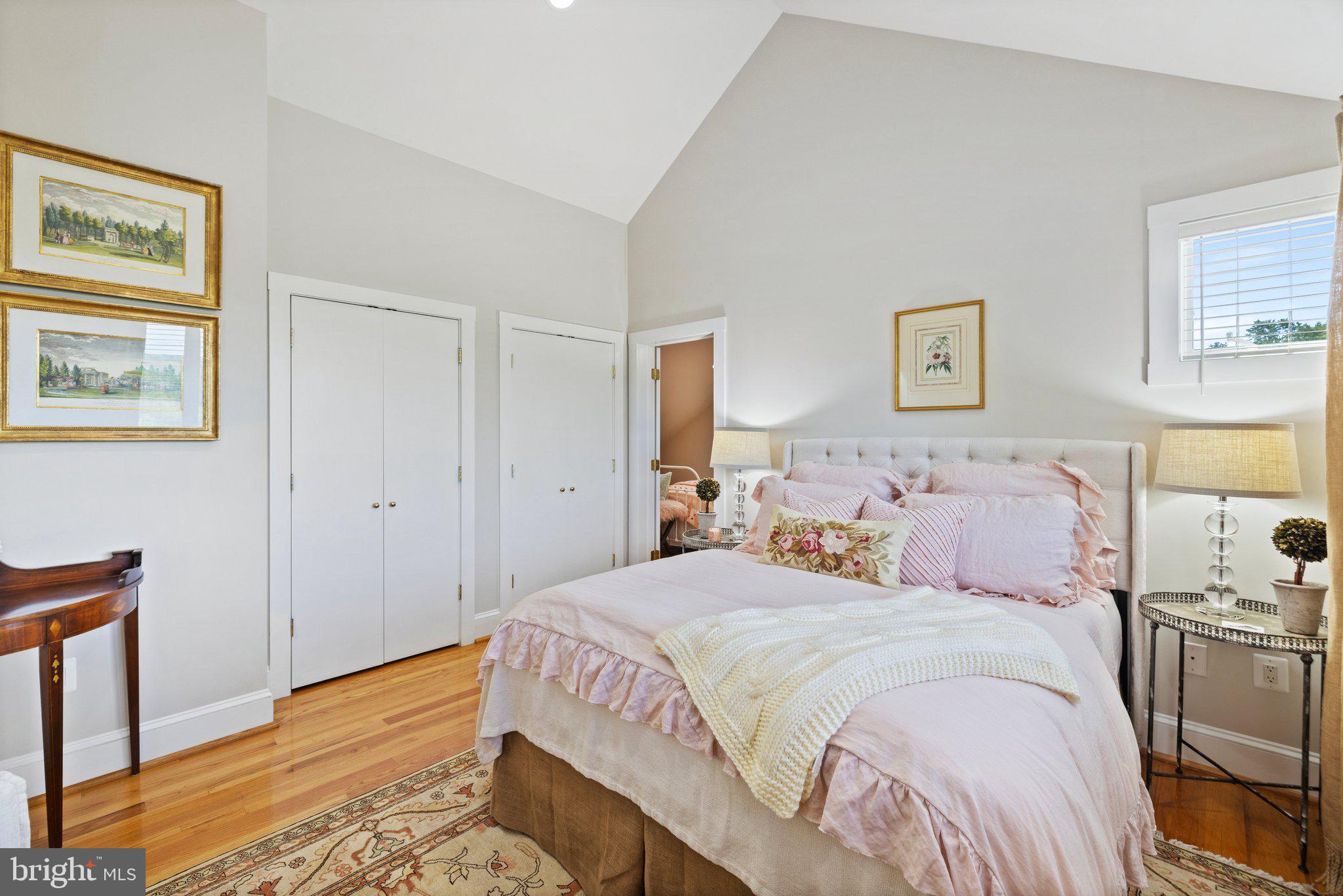 BELLEVUE FARMS - Residential