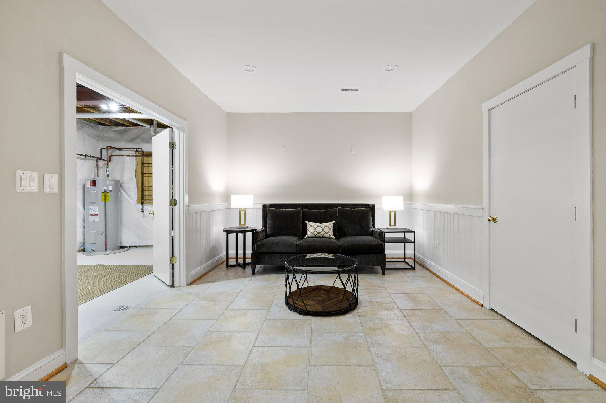 BELLEVUE FARMS - Residential