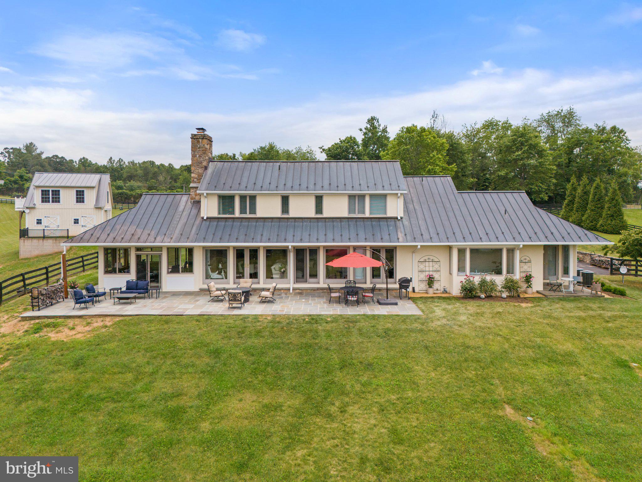 BELLEVUE FARMS - Residential