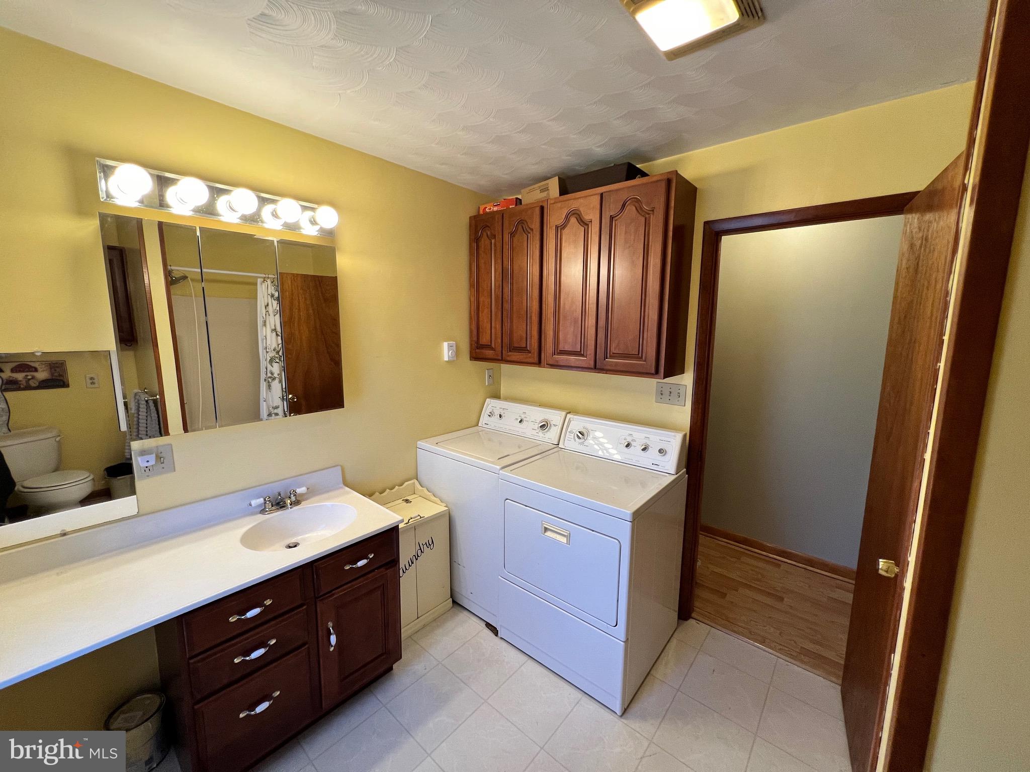 CALEDONA HEIGHTS - Residential