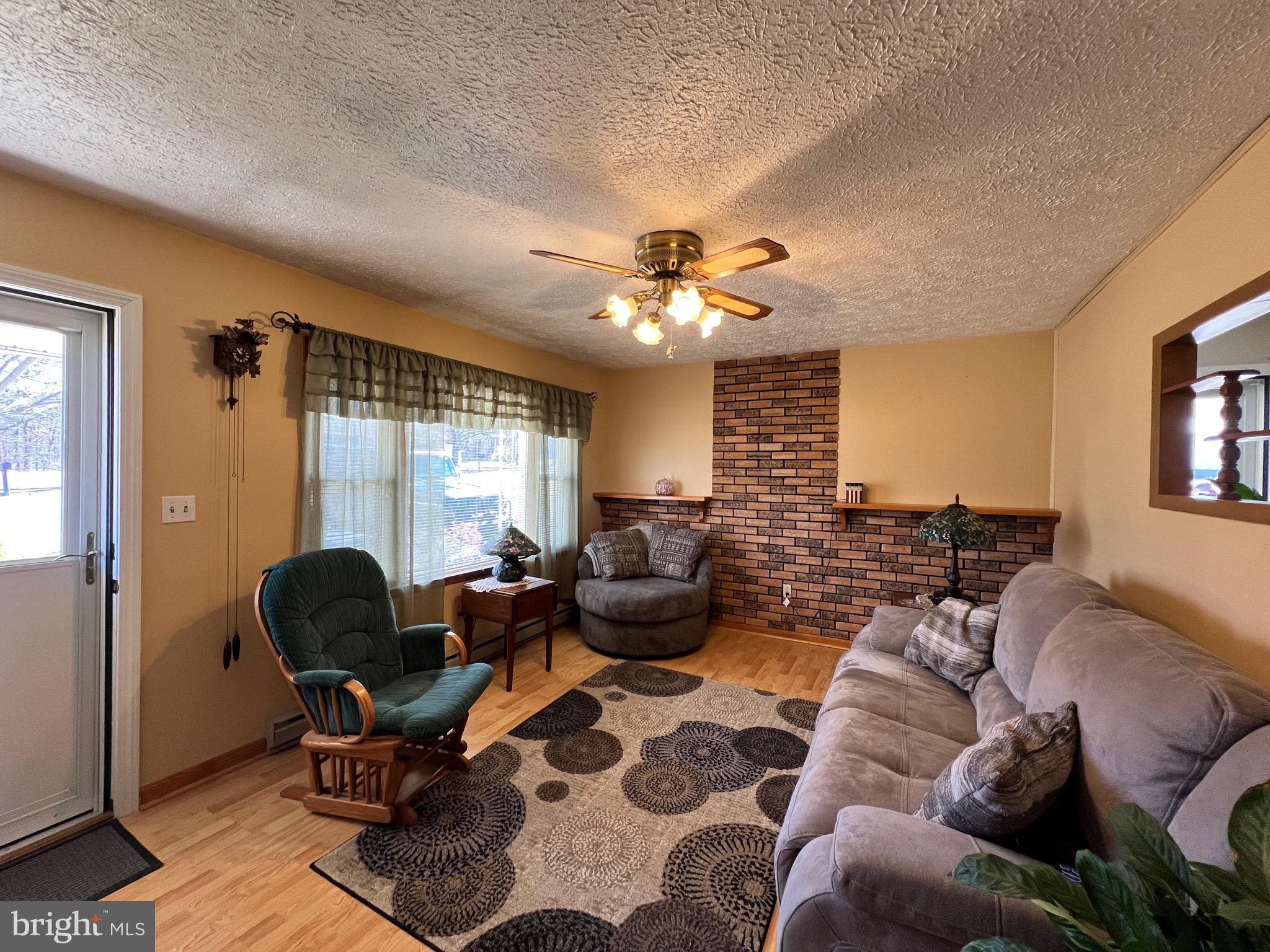 CALEDONA HEIGHTS - Residential