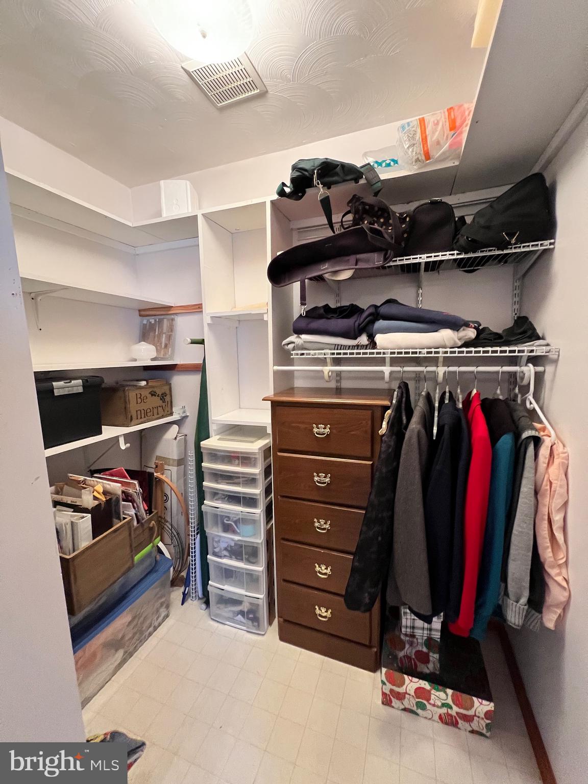 CALEDONA HEIGHTS - Residential