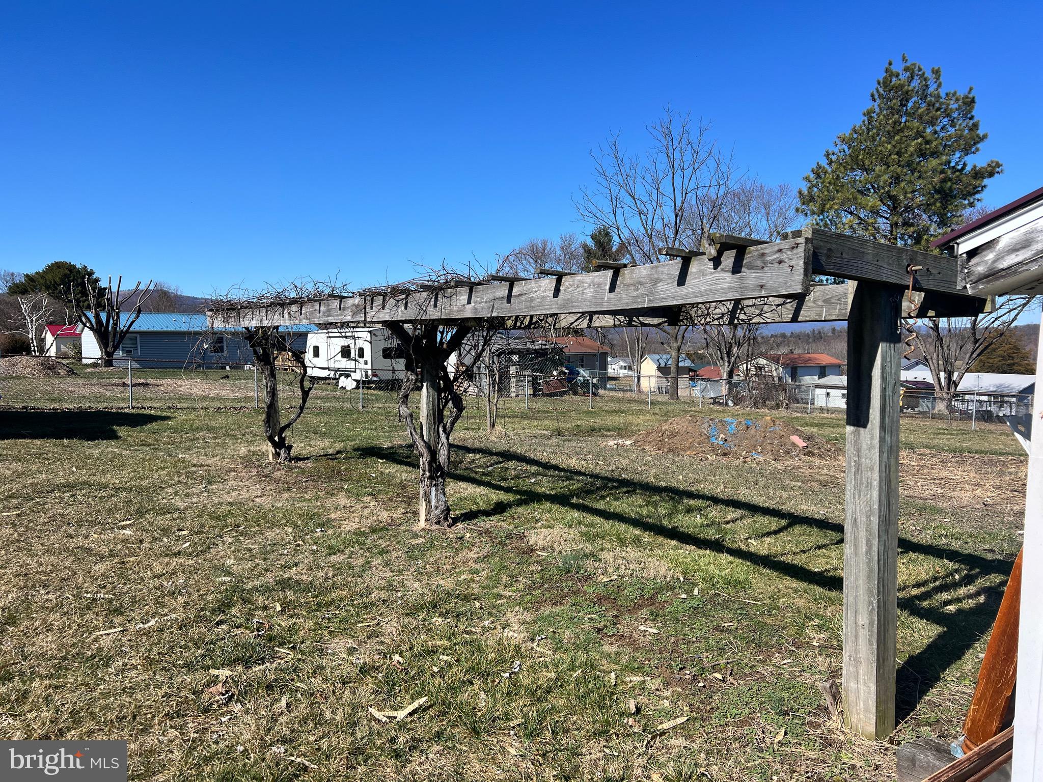 CALEDONA HEIGHTS - Residential