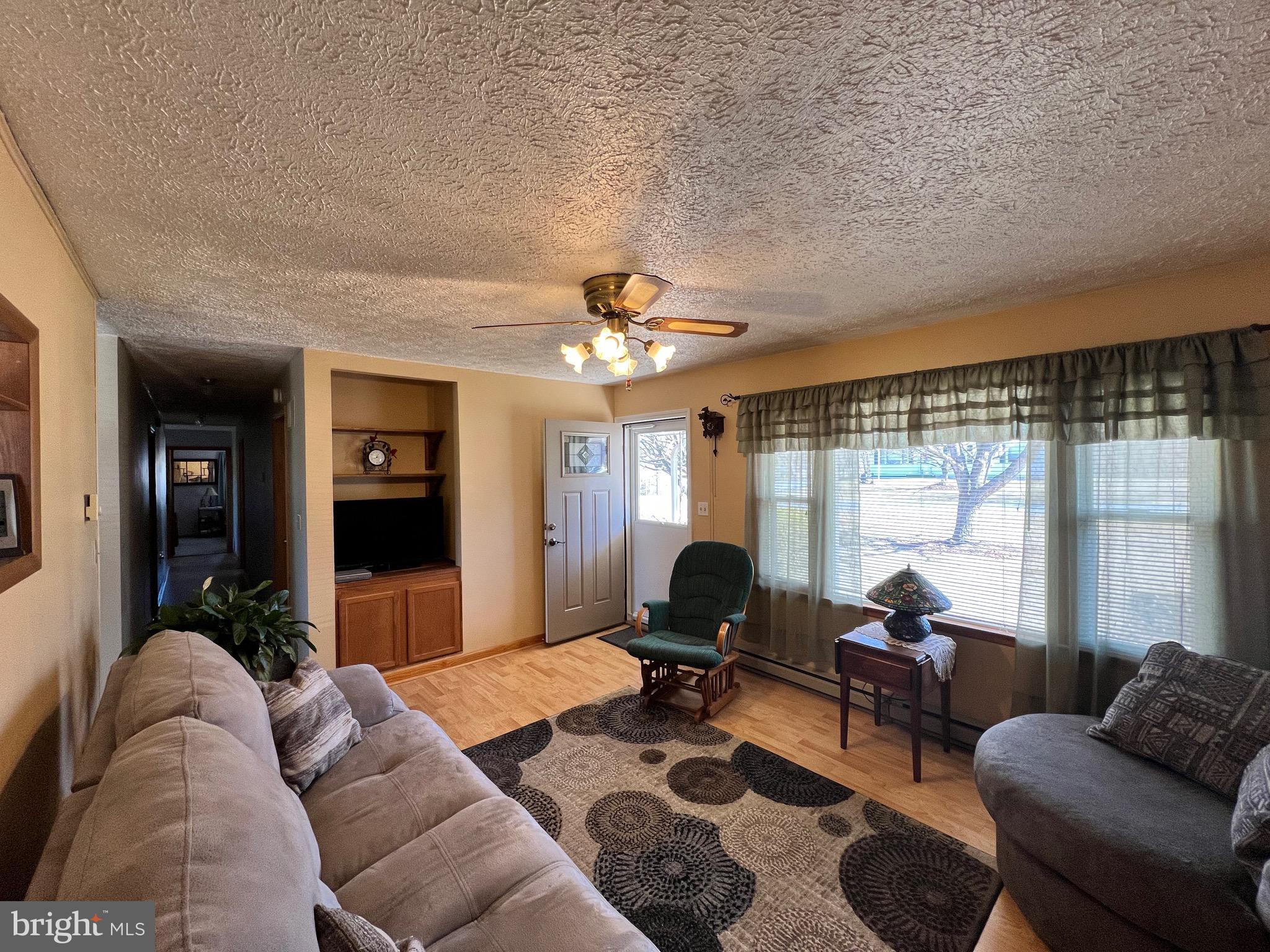 CALEDONA HEIGHTS - Residential