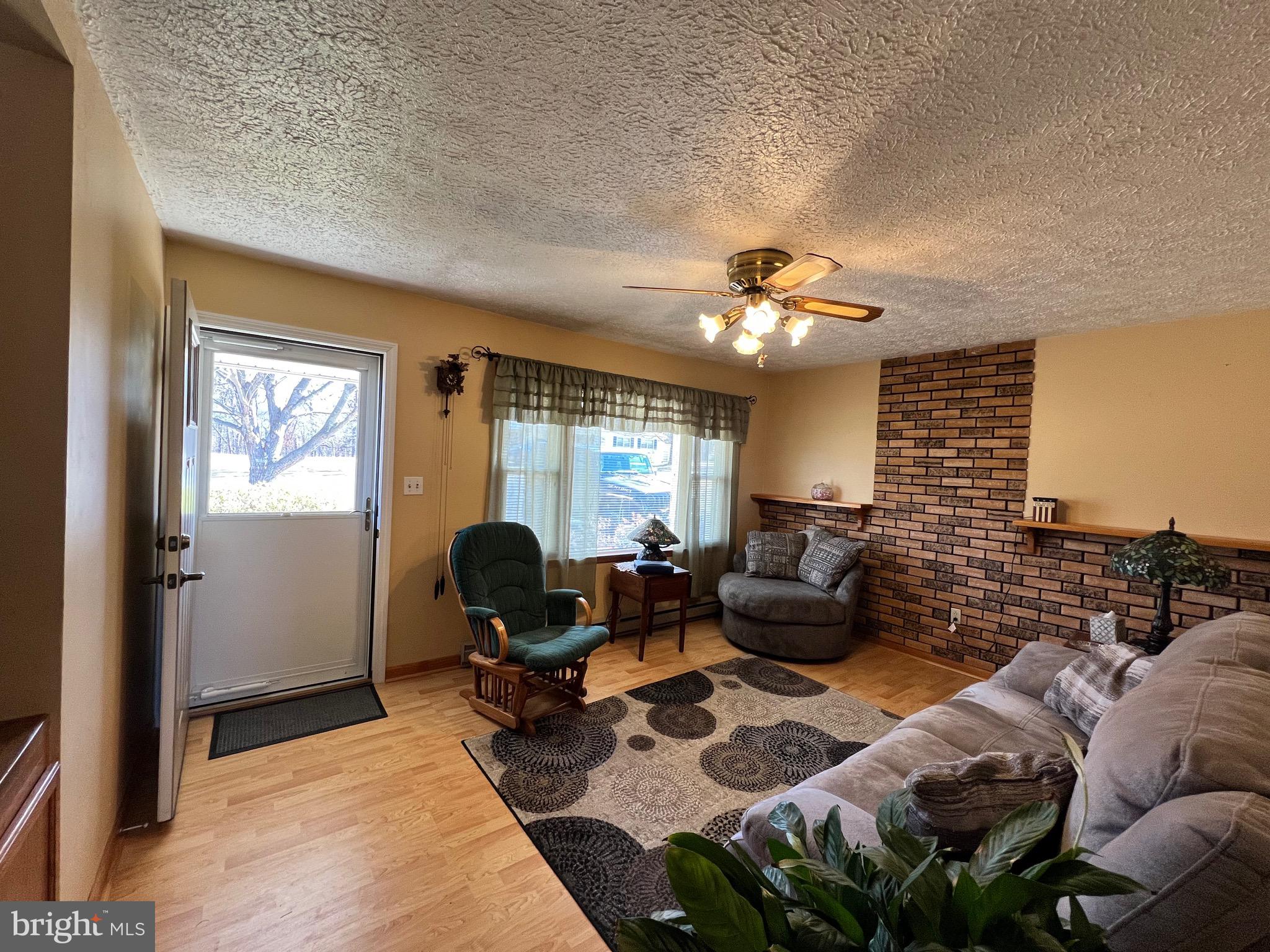 CALEDONA HEIGHTS - Residential