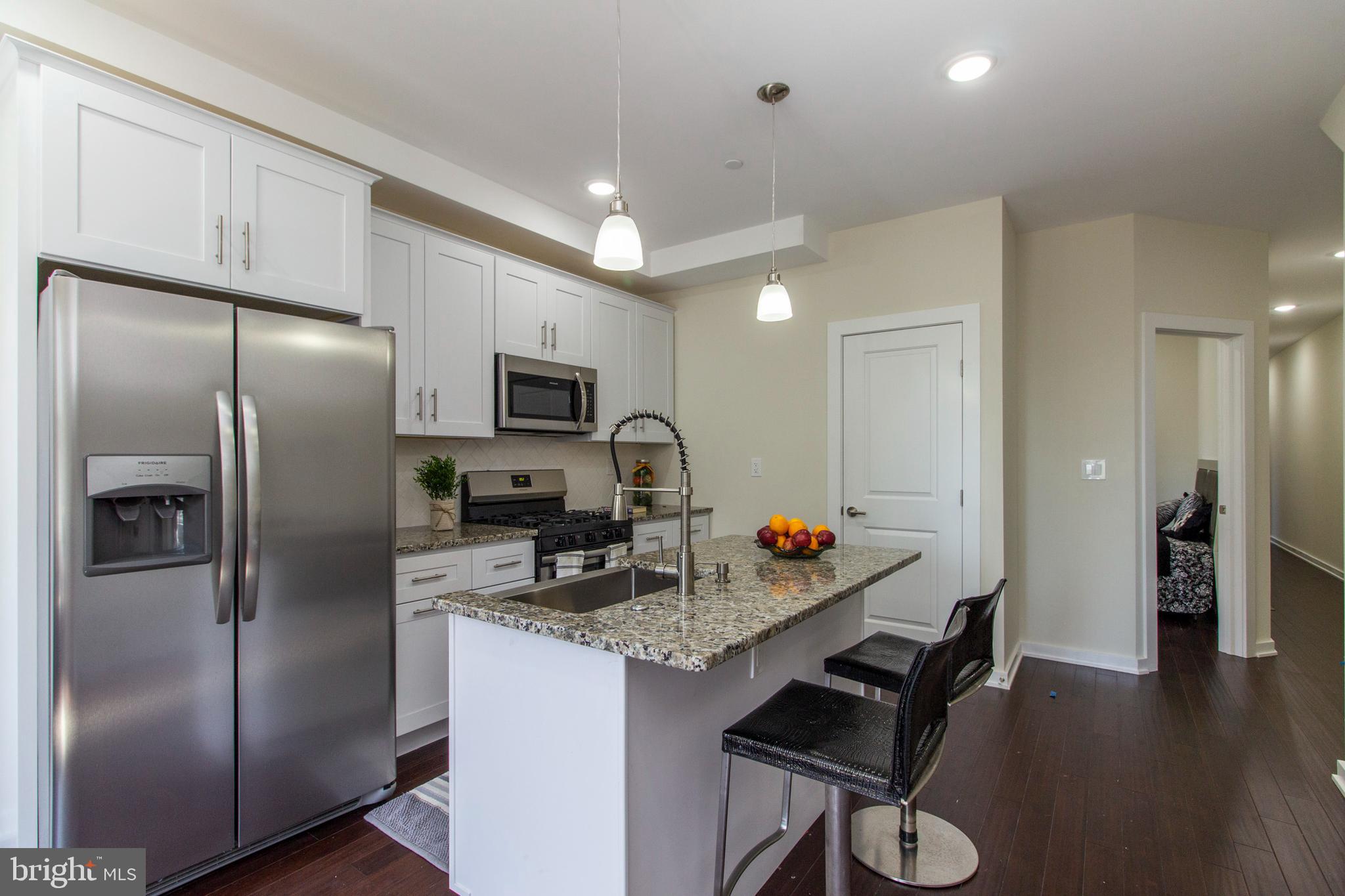 FRANCISVILLE - Residential Lease